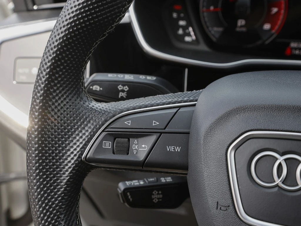 Audi-Q3-image-16