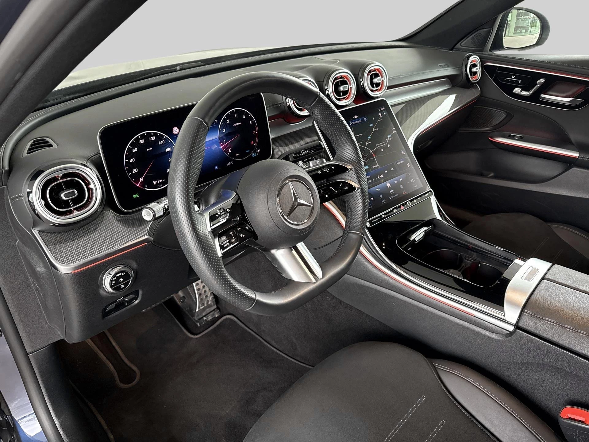 Mercedes-Benz Classe C 180 AMG Line Estate + TREKHAAK + NIGHTPAKKET + CARPLAY + LED +