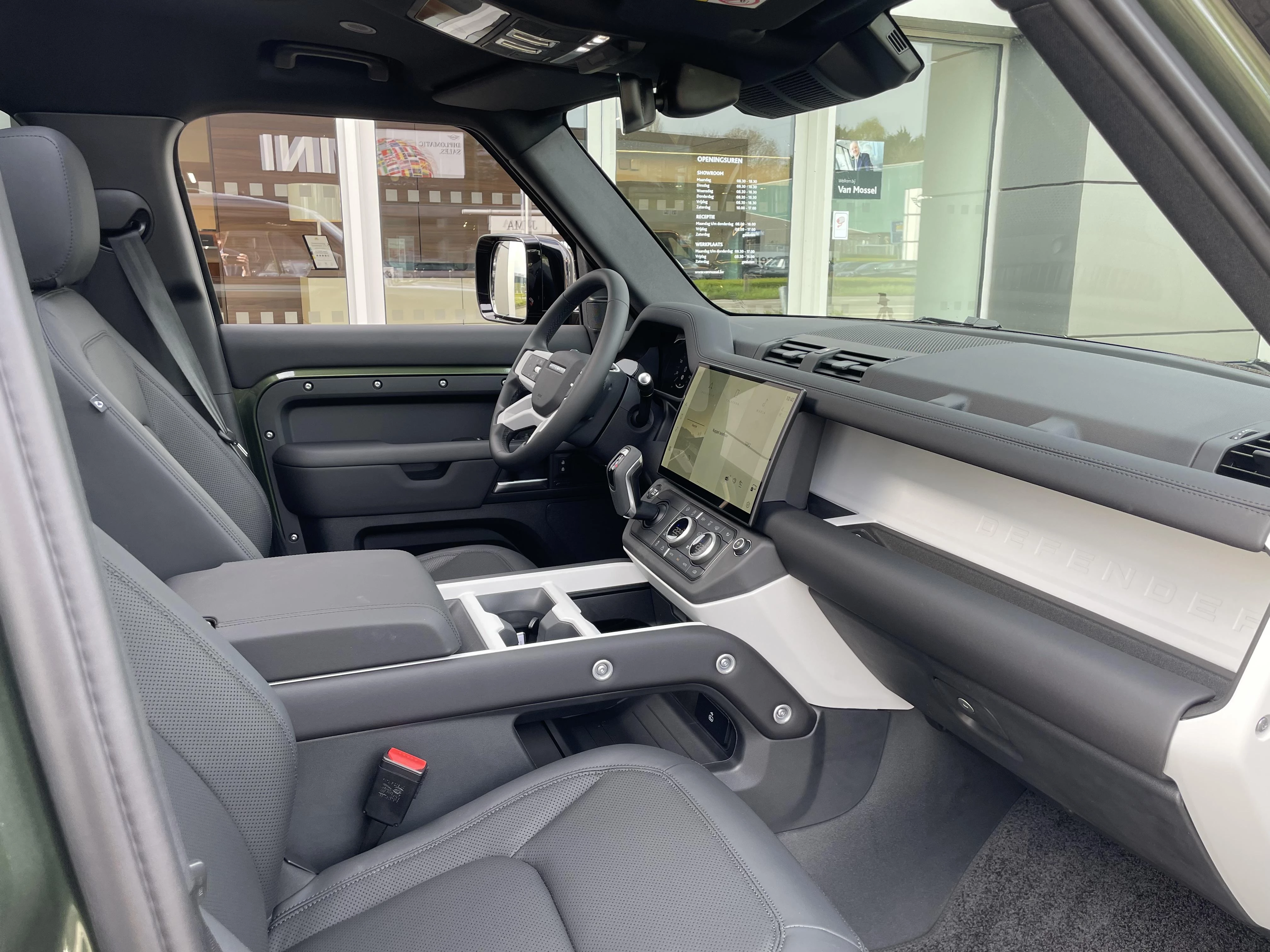 Land Rover Defender 110 D200 S Demo