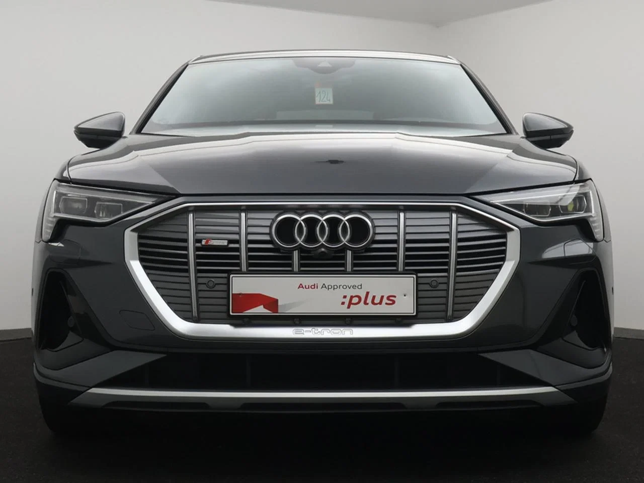 Audi e-tron Sportback Audi e-tron Sportback S-line 55 quattro 408PK *BRUINE LEDER*NAVI*APP CONNECT*BLTH*CRUISE*SPORTZETELS*CAMERA*ZETELVERWARMING*...