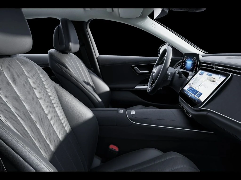 Mercedes-Benz-E-Klasse 220 d-image-10
