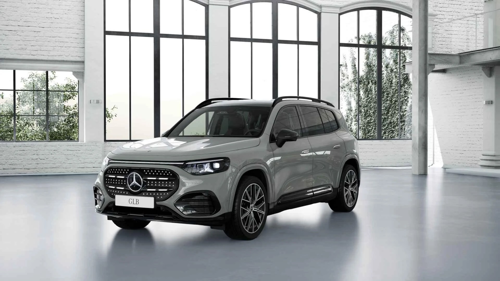 Mercedes-Benz-GLB-image-0