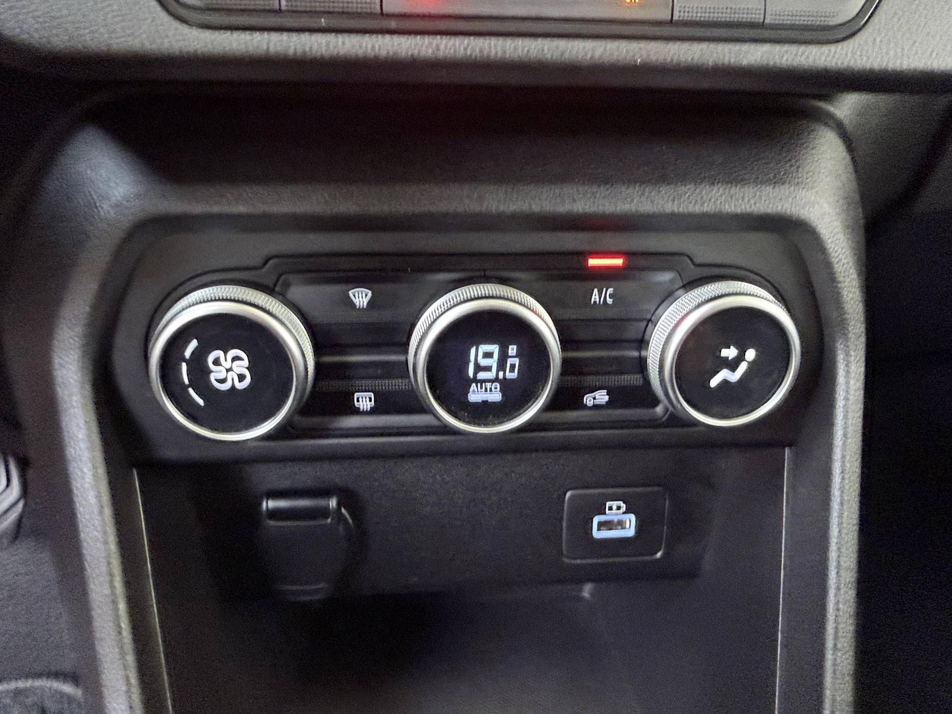 Dacia-Sandero-image-18