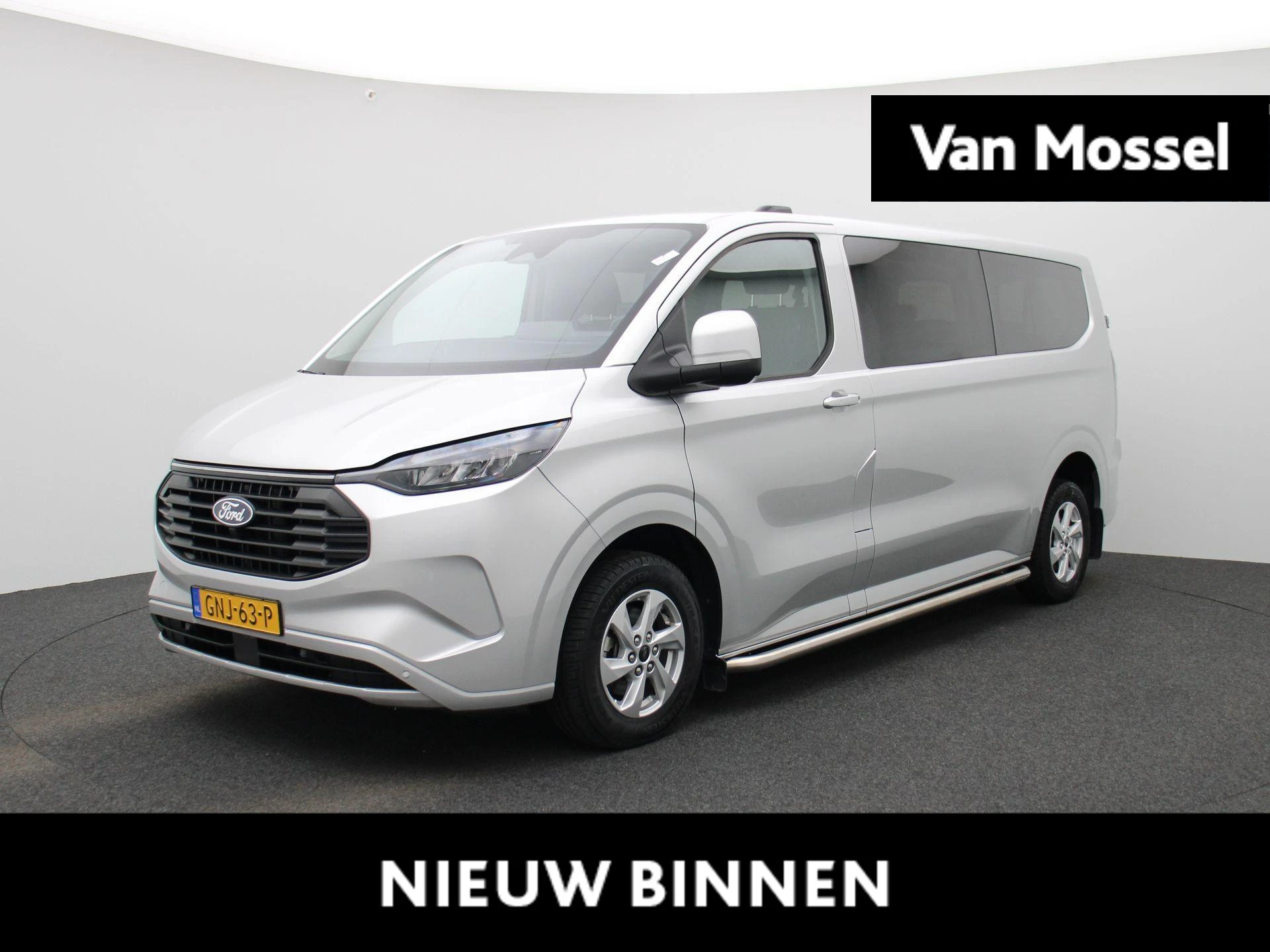 Ford-Transit Custom-image-0
