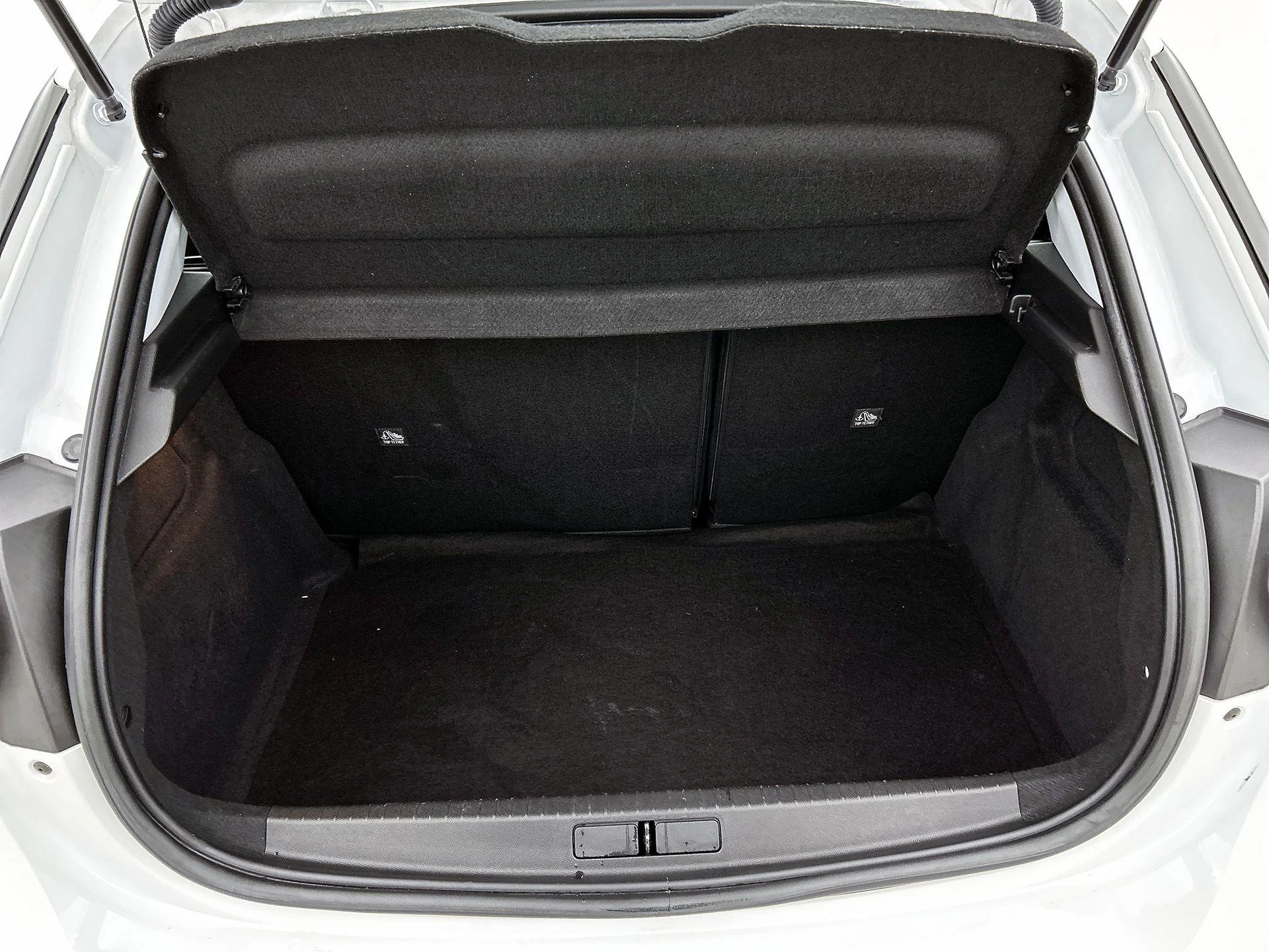 Opel-Corsa-e-image-16
