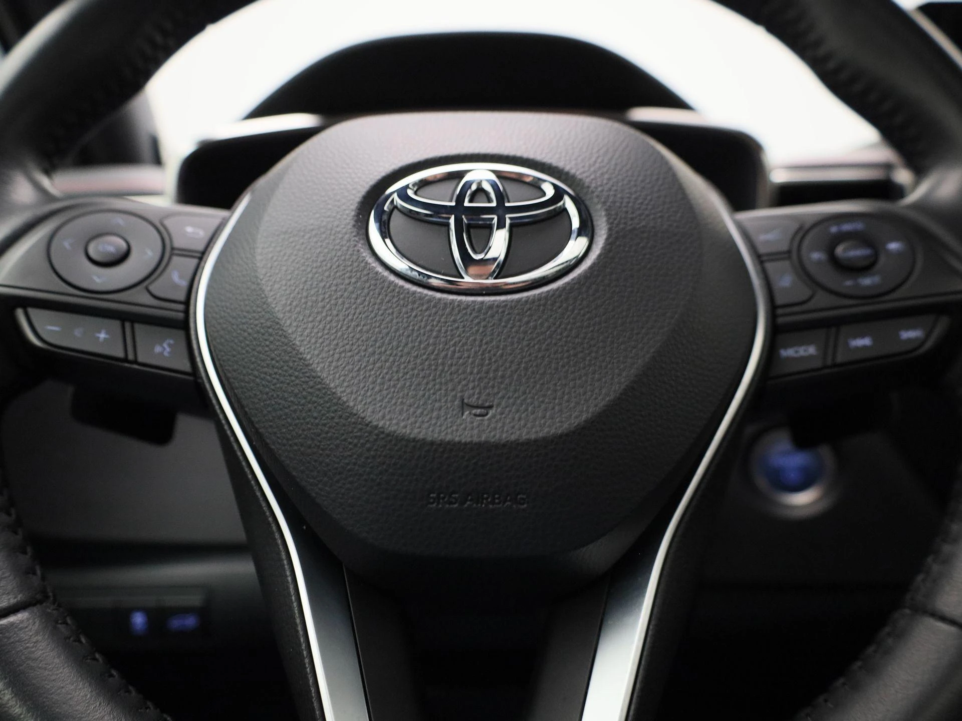 Toyota-Corolla Touring Sports-image-26