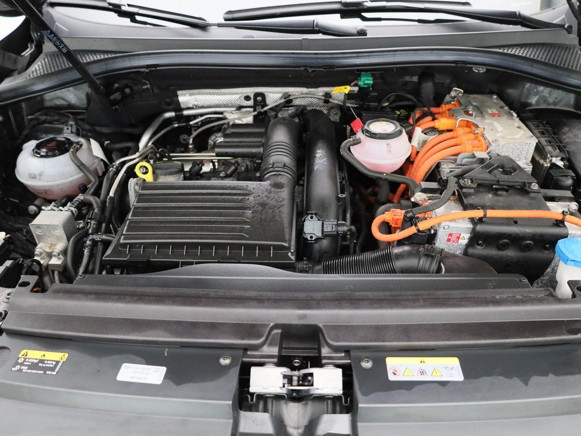 Volkswagen-Tiguan-image-39