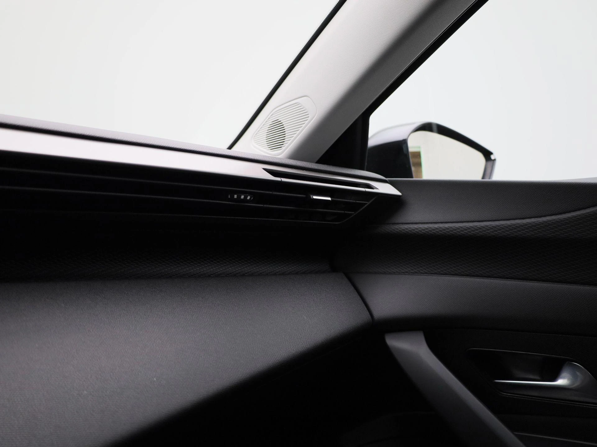 Peugeot-308-image-22
