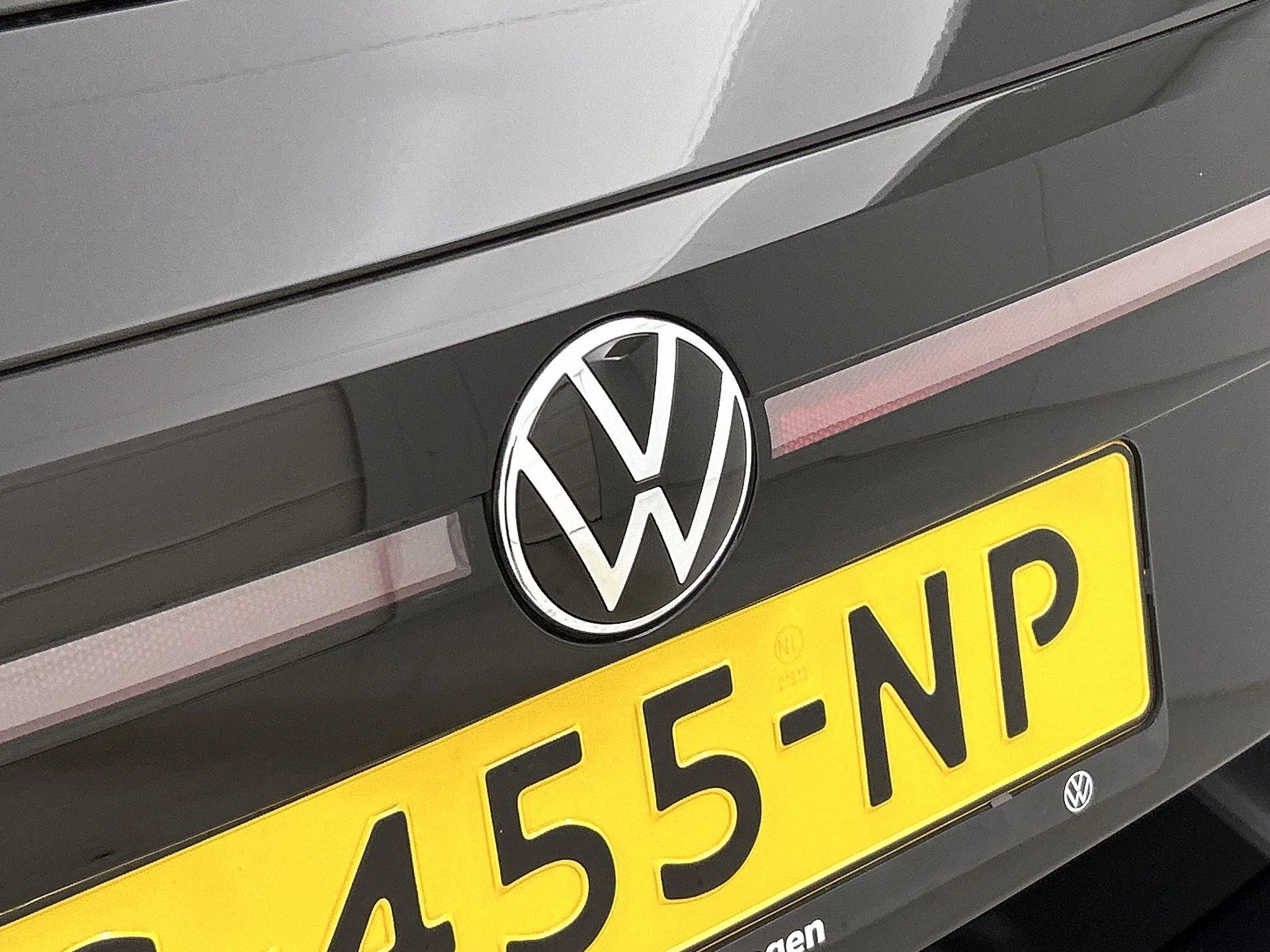 Volkswagen-T-Cross-image-27