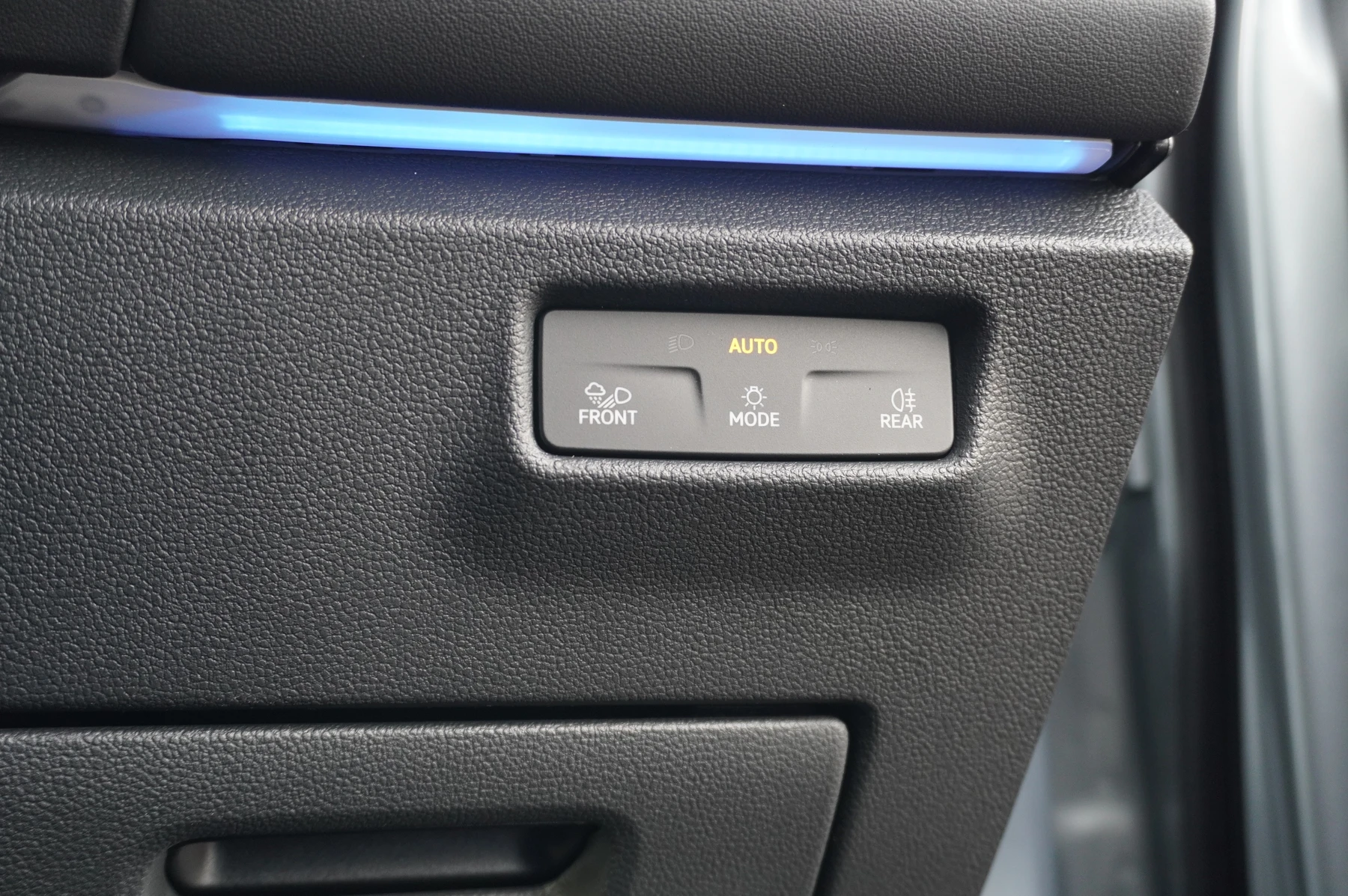 Volkswagen-Tiguan-image-42