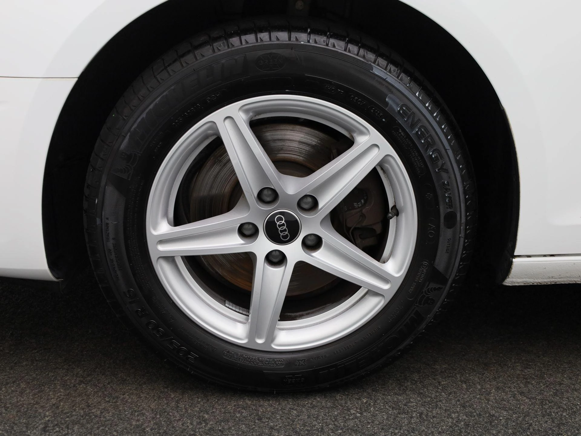 Audi-A4-image-13