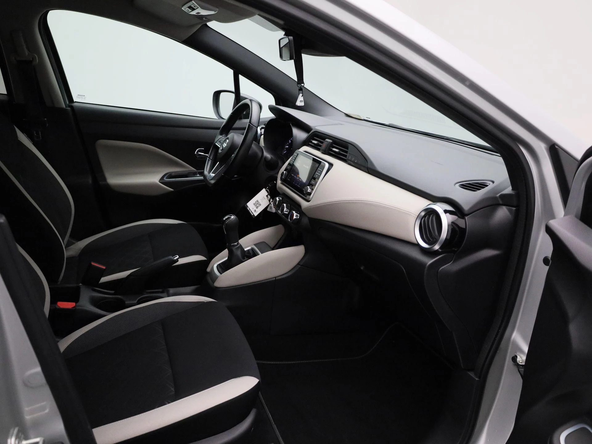 Nissan-Micra-image-25