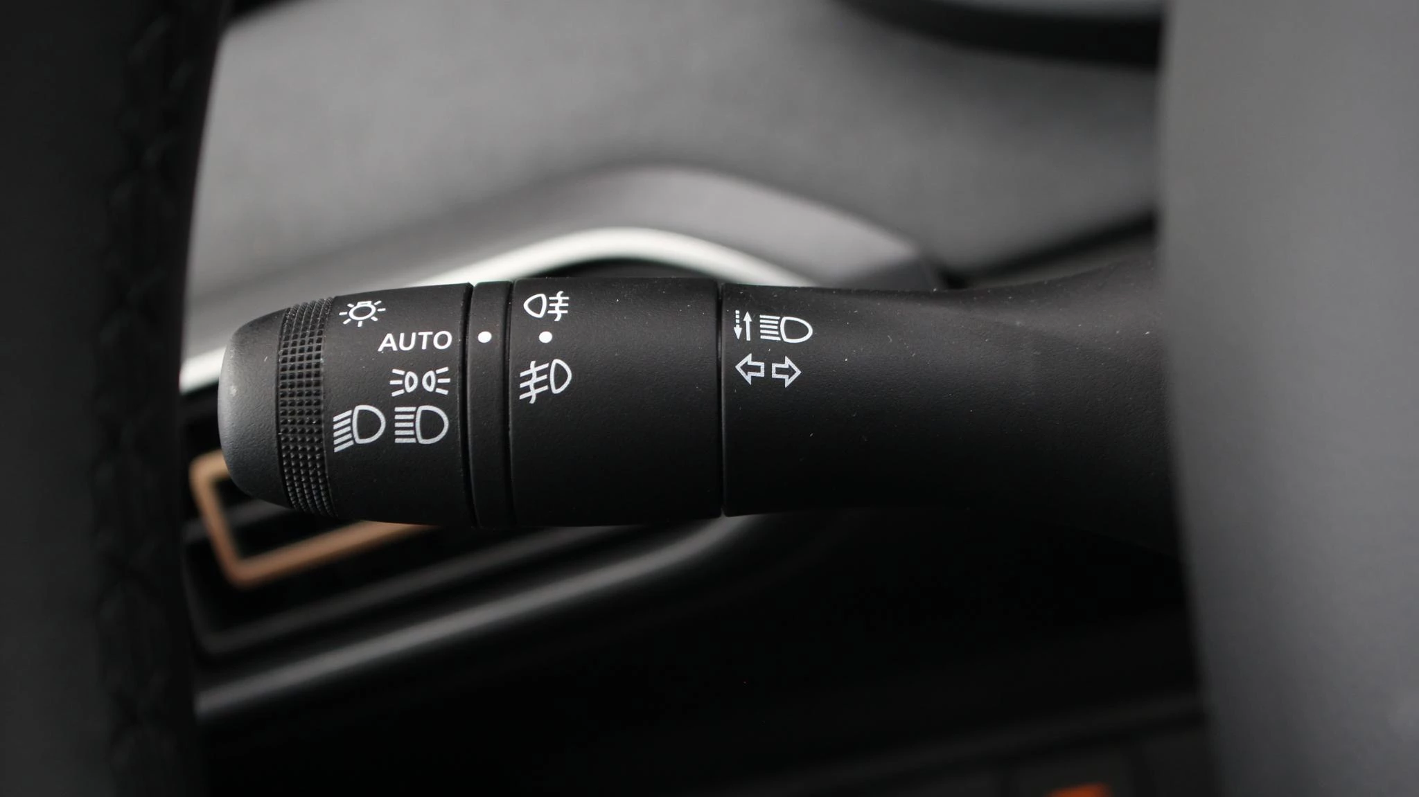 Dacia-Sandero Stepway-image-15