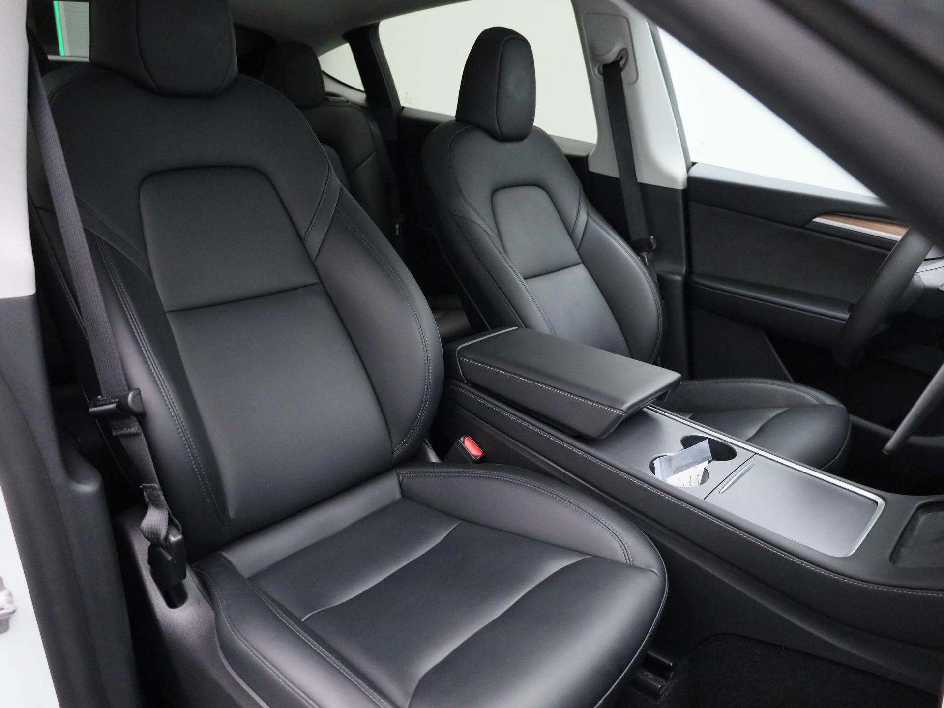 Tesla Model Y Long Range Dual Motor AWD
