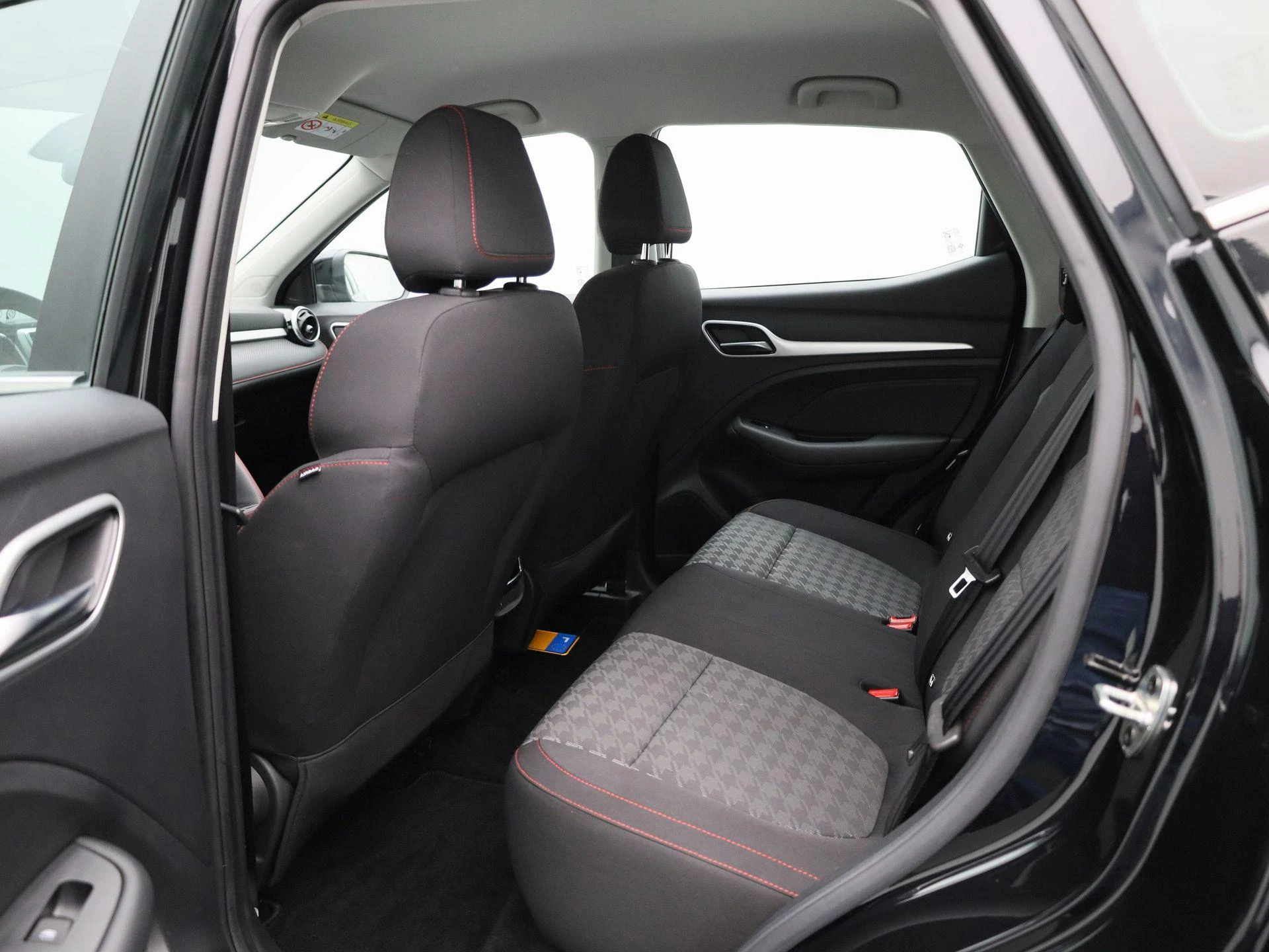 MG-ZS-image-9