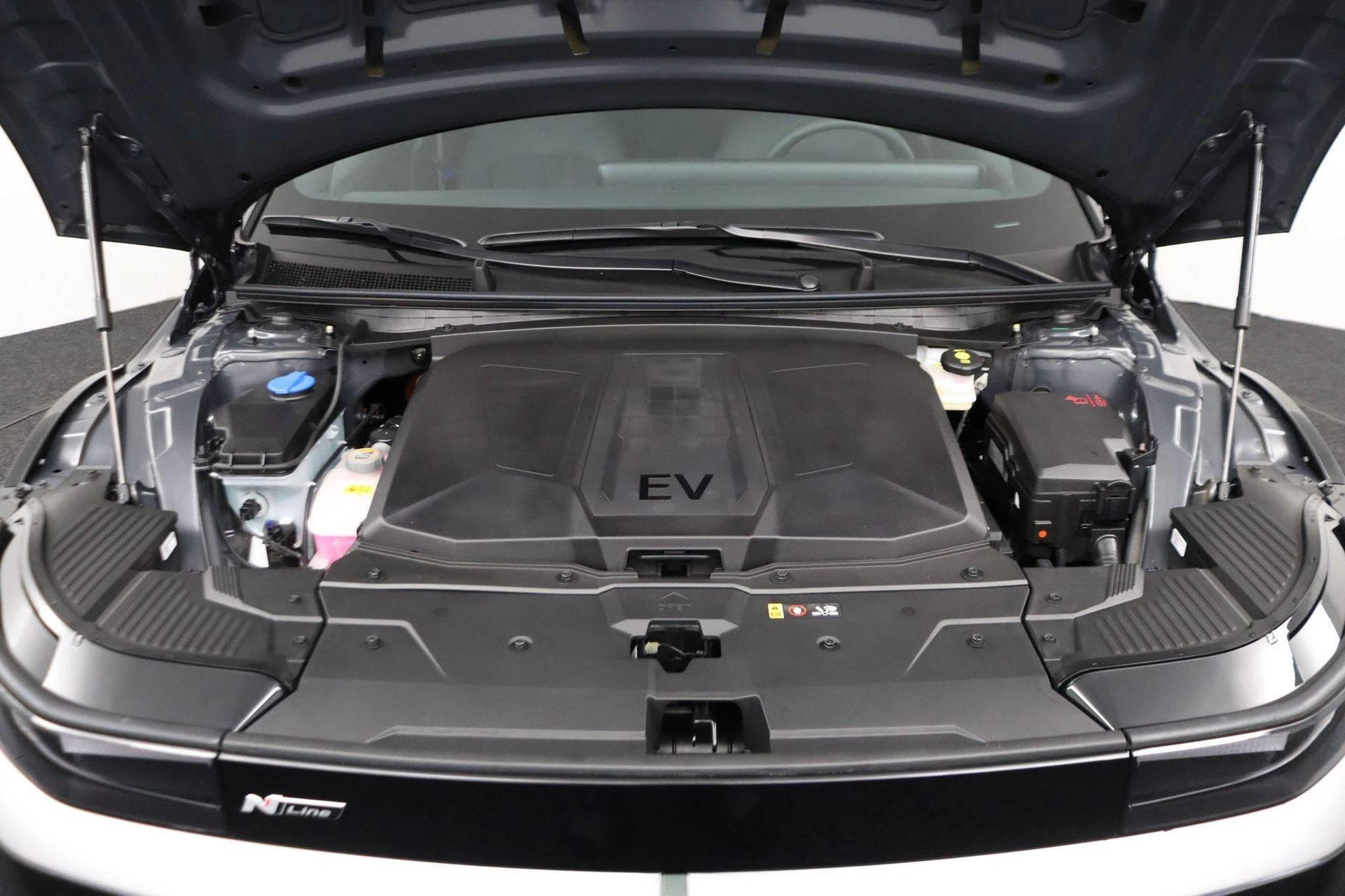 Hyundai-IONIQ 5-image-28