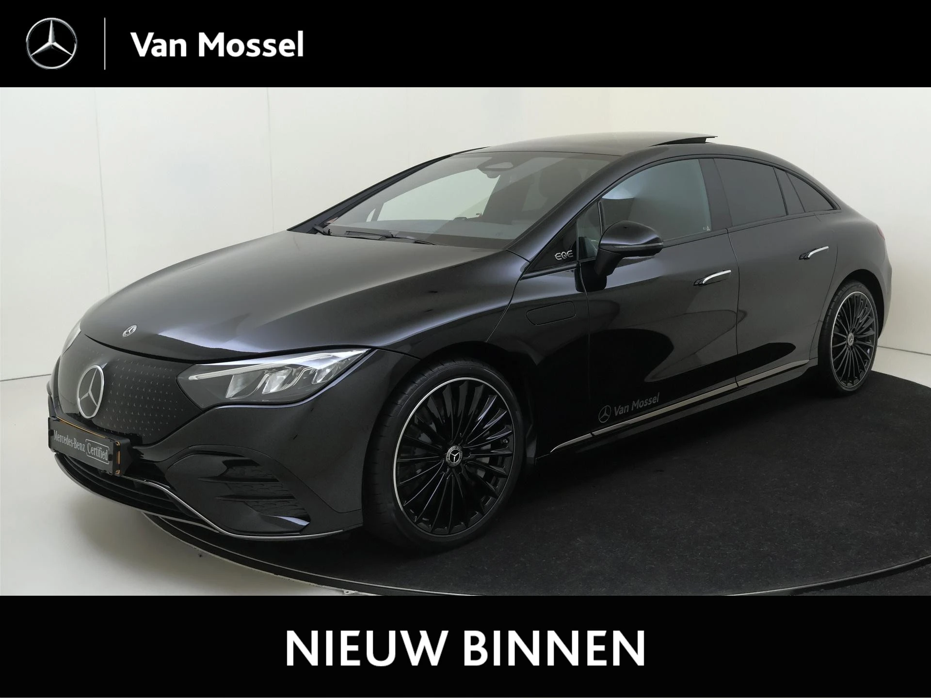 Mercedes-Benz-EQE-image-0