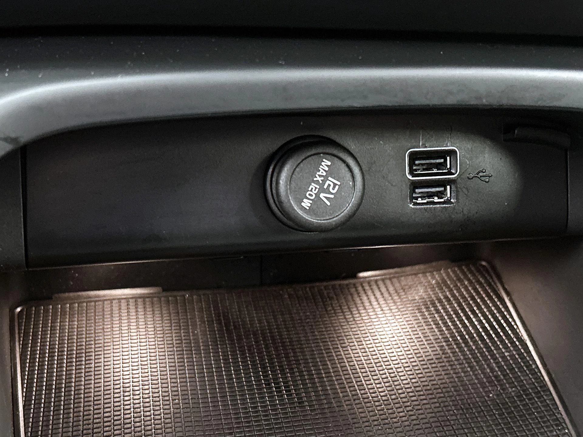 Volvo XC40 1.5 T4 Recharge Inscription