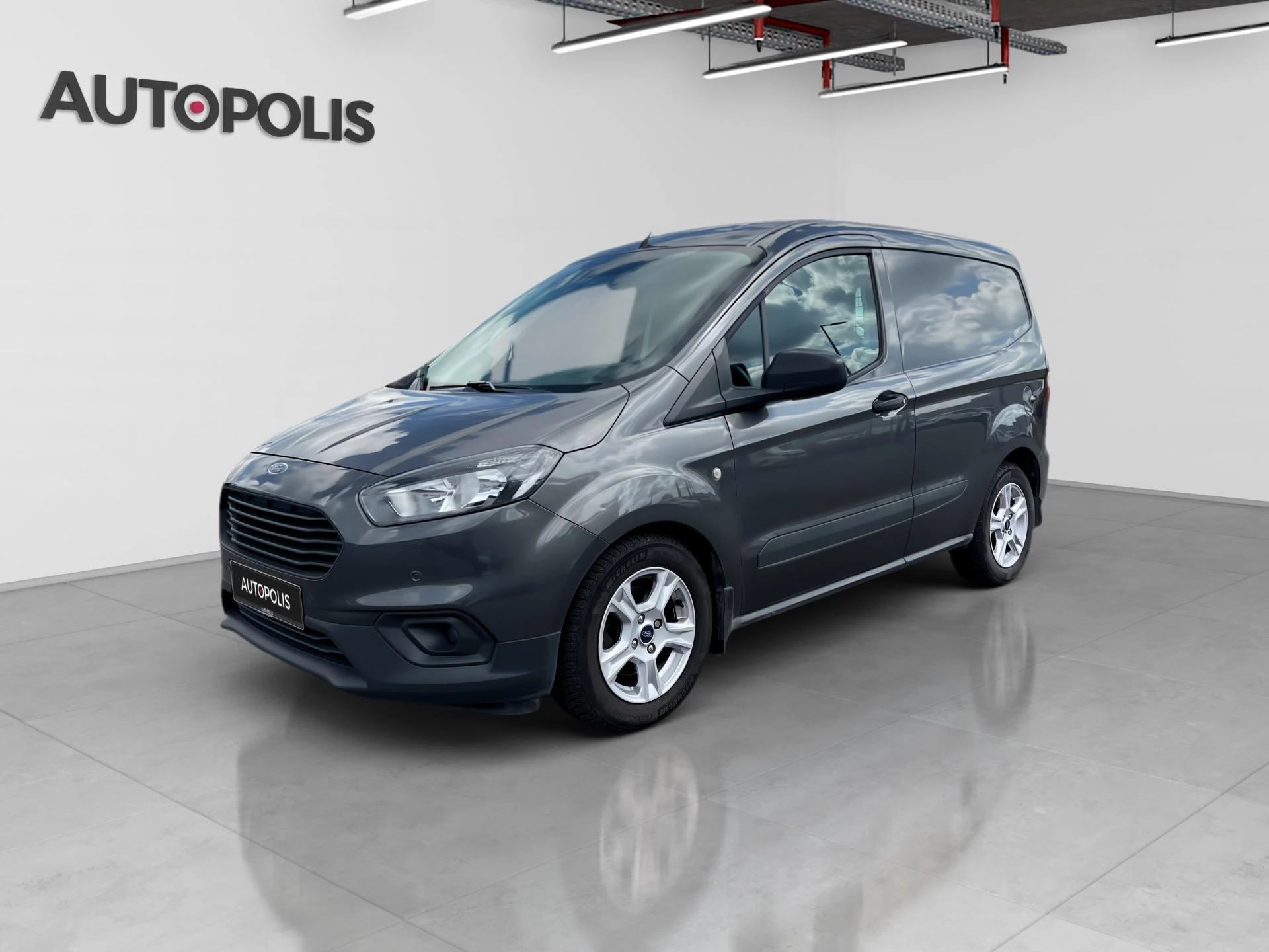 Ford-Transit Courier-image-0