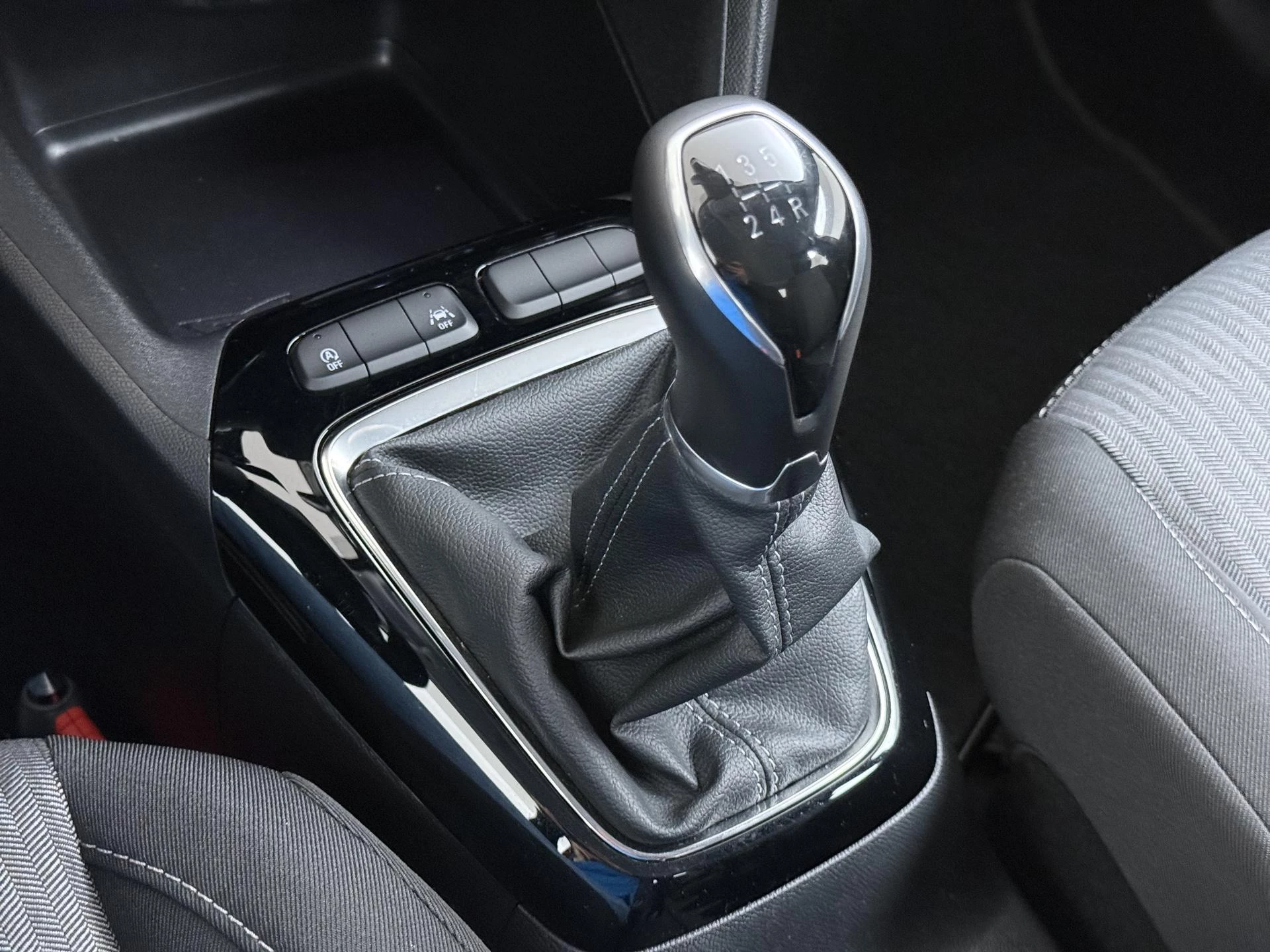 Opel-Corsa-image-23