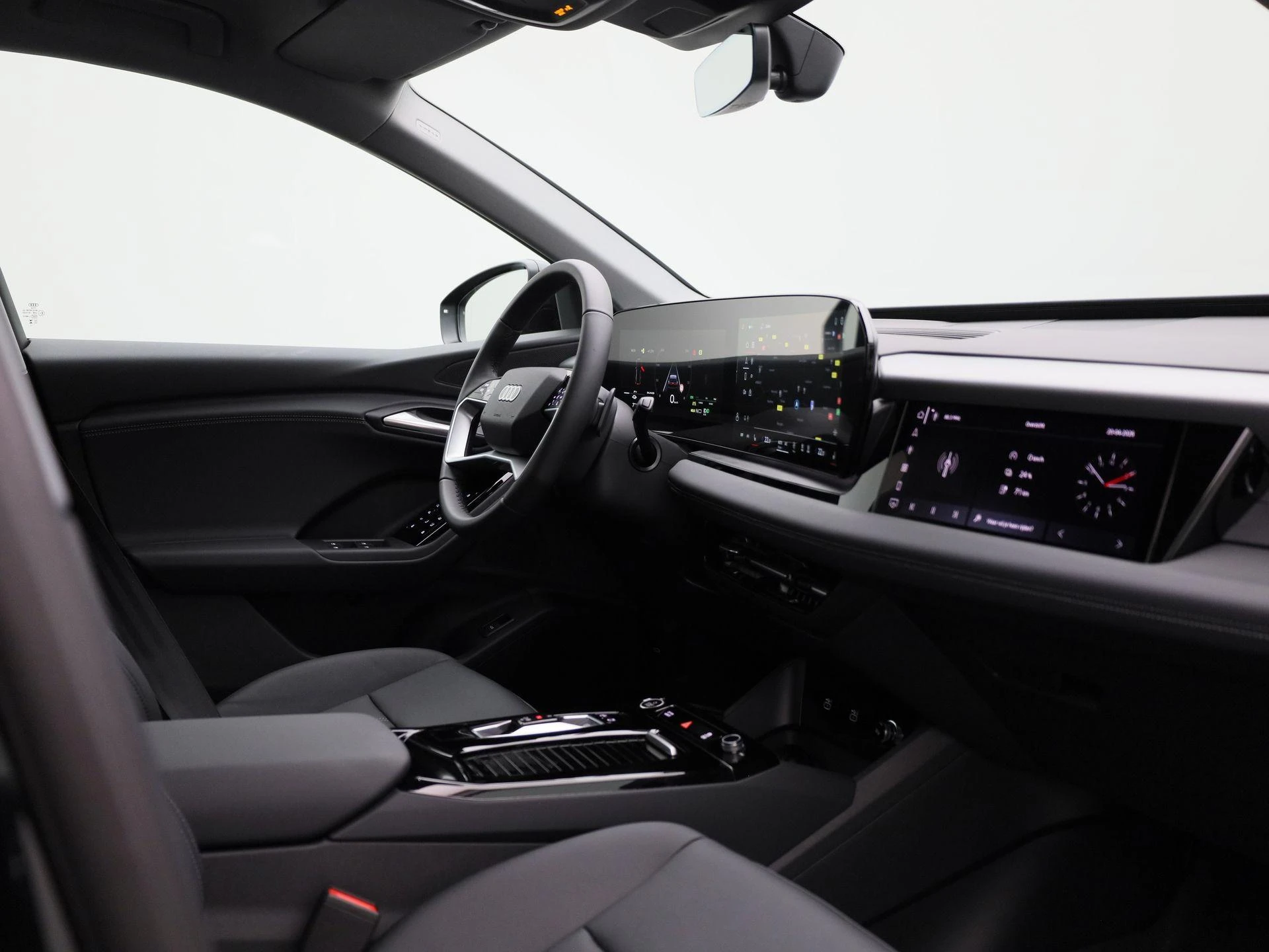 Audi-Q6 e-tron-image-40