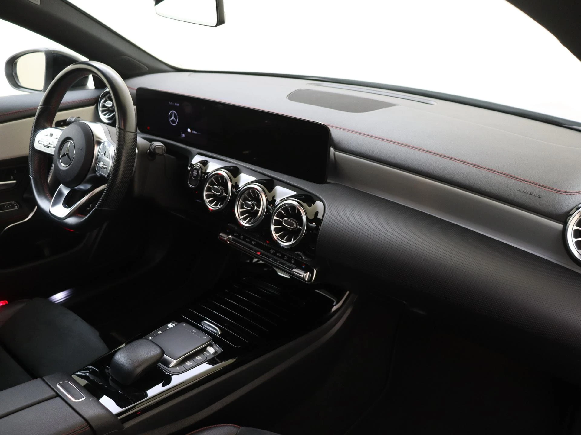 Mercedes-Benz CLA 250 e AMG Line