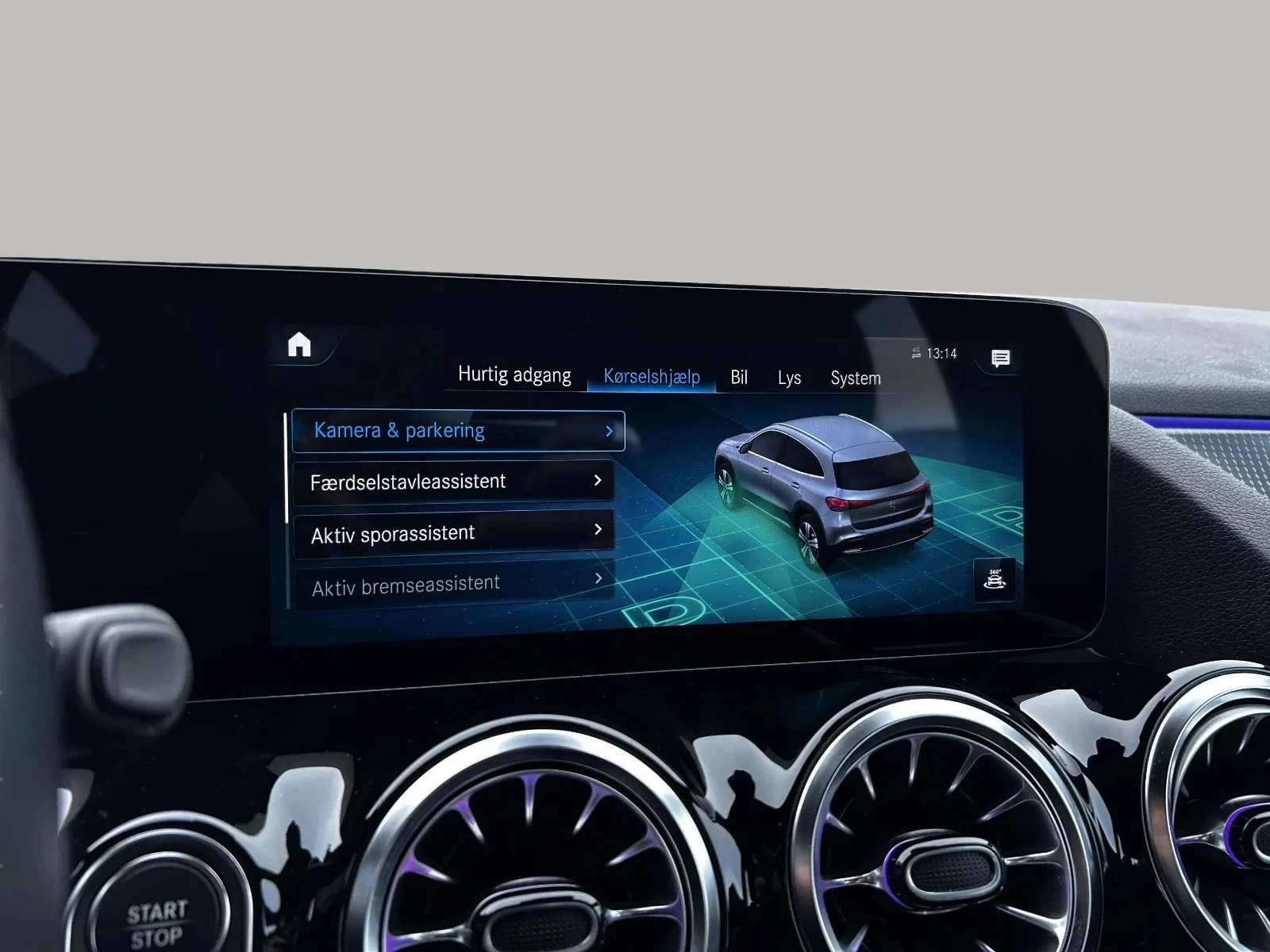 Mercedes-Benz-EQA-image-18