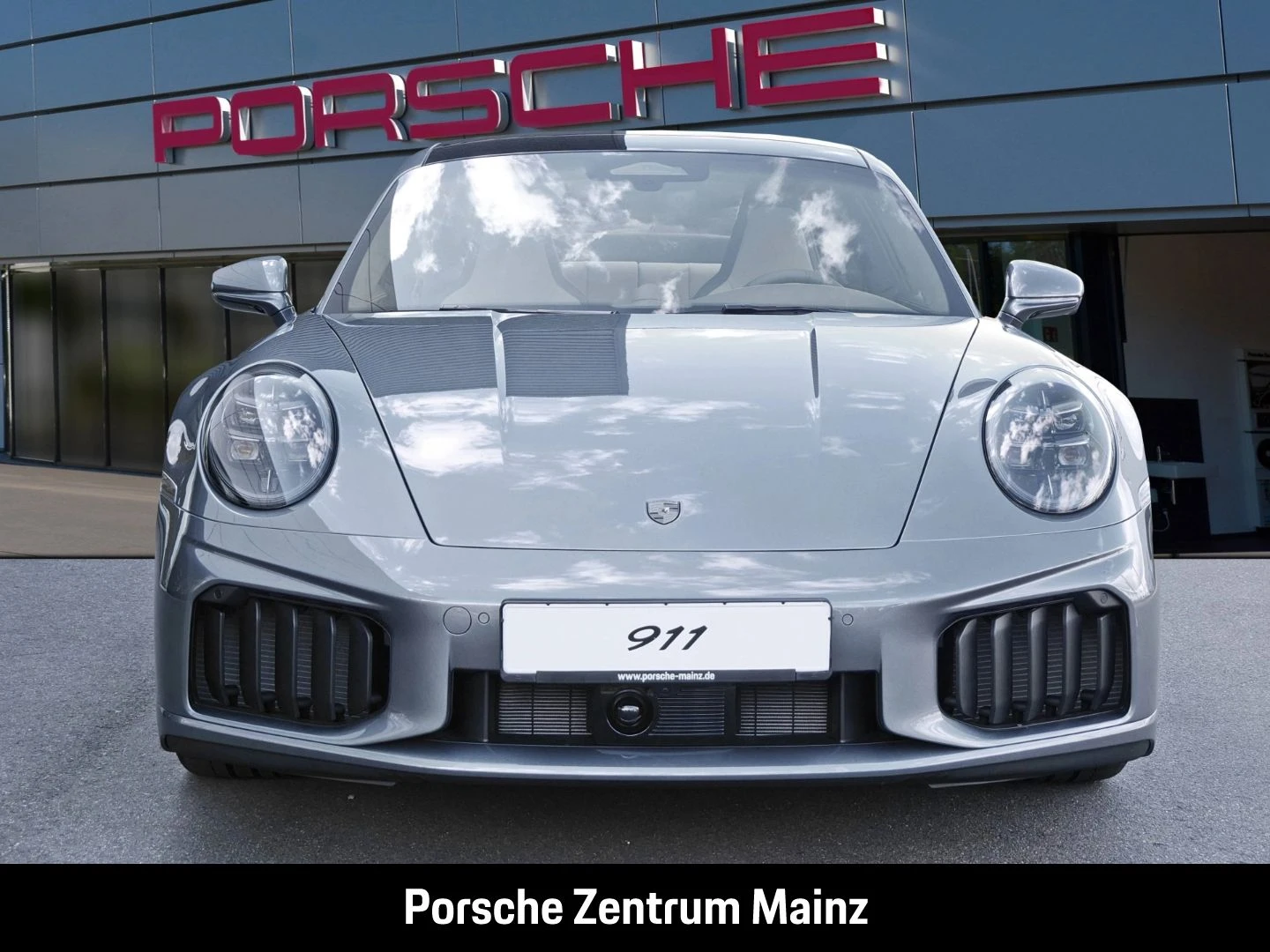 Porsche-911-image-8