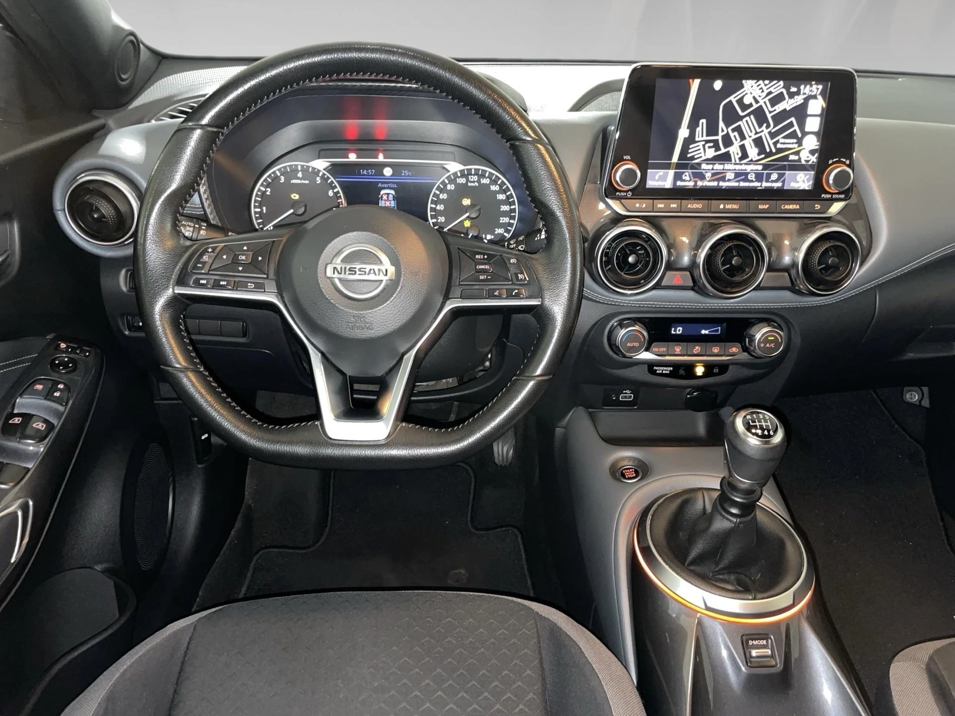 Nissan Juke 1.0 DIG-T Tekna