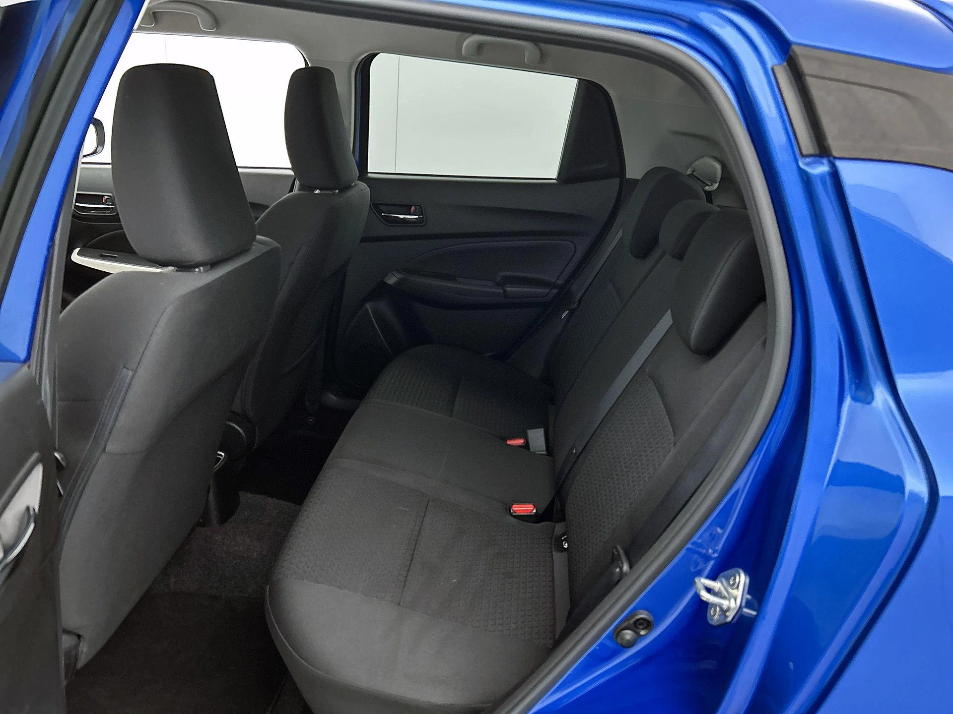 Suzuki-Swift-image-25