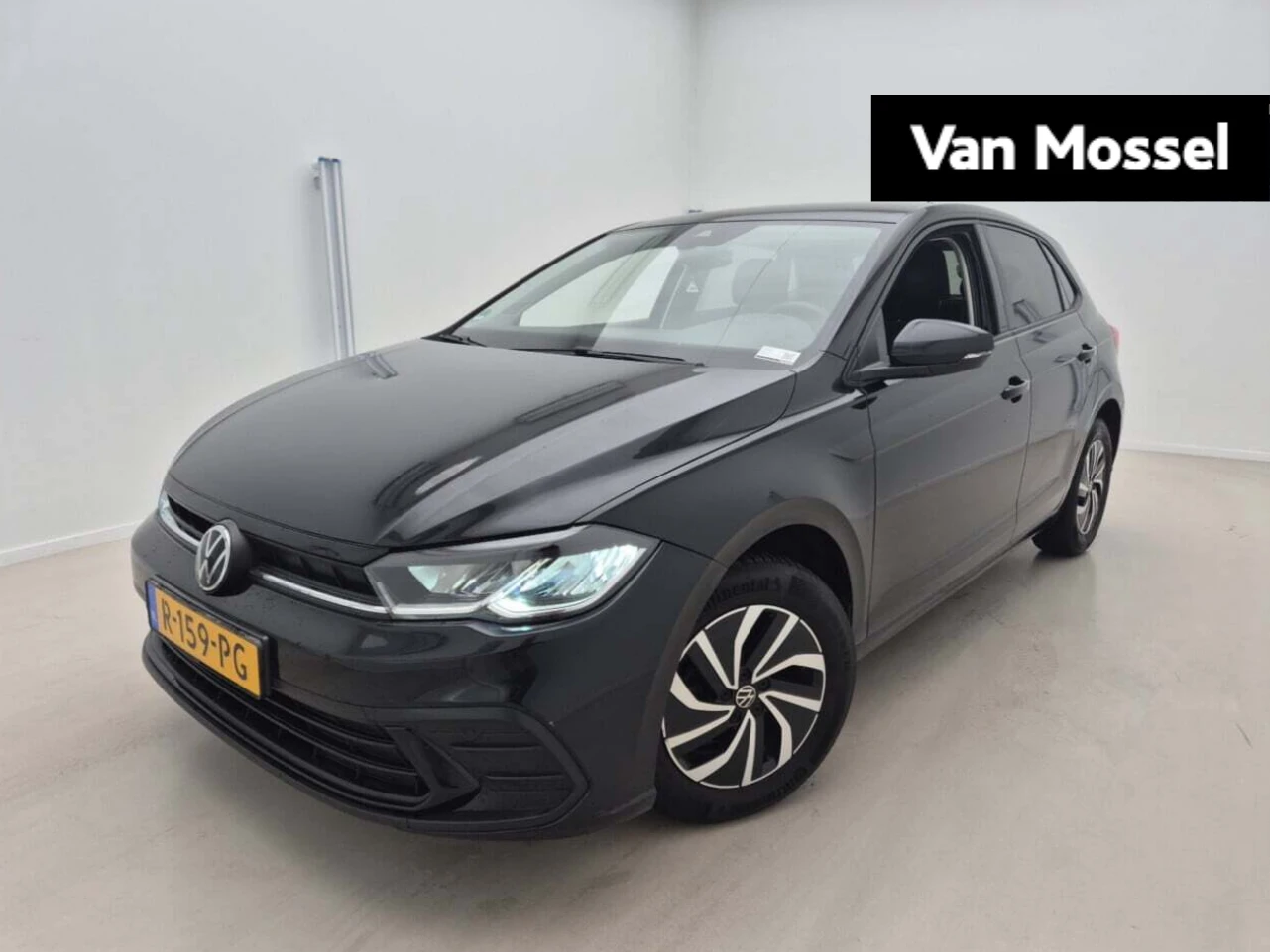 Volkswagen-Polo-image-0