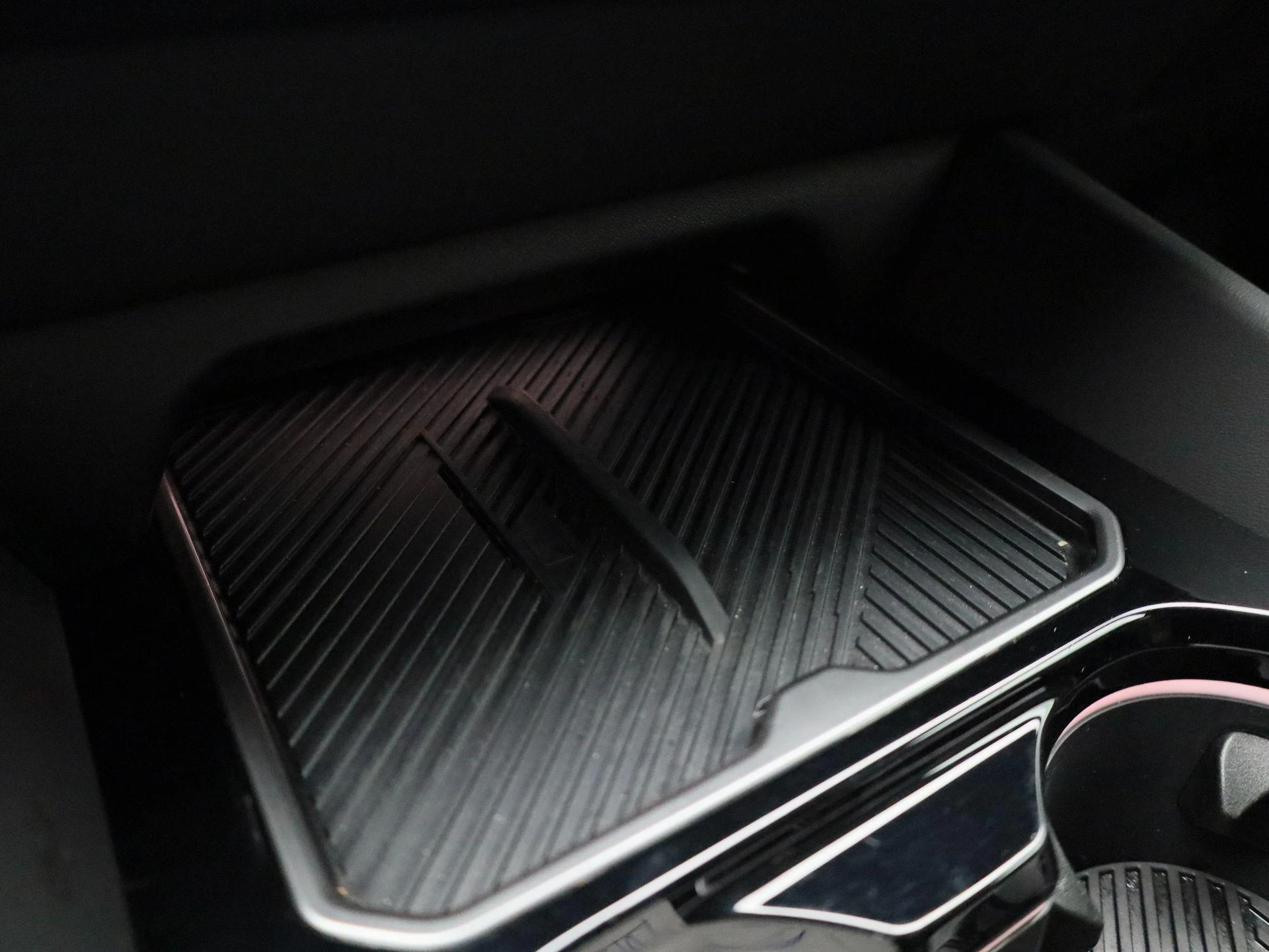 BMW-i5-image-22