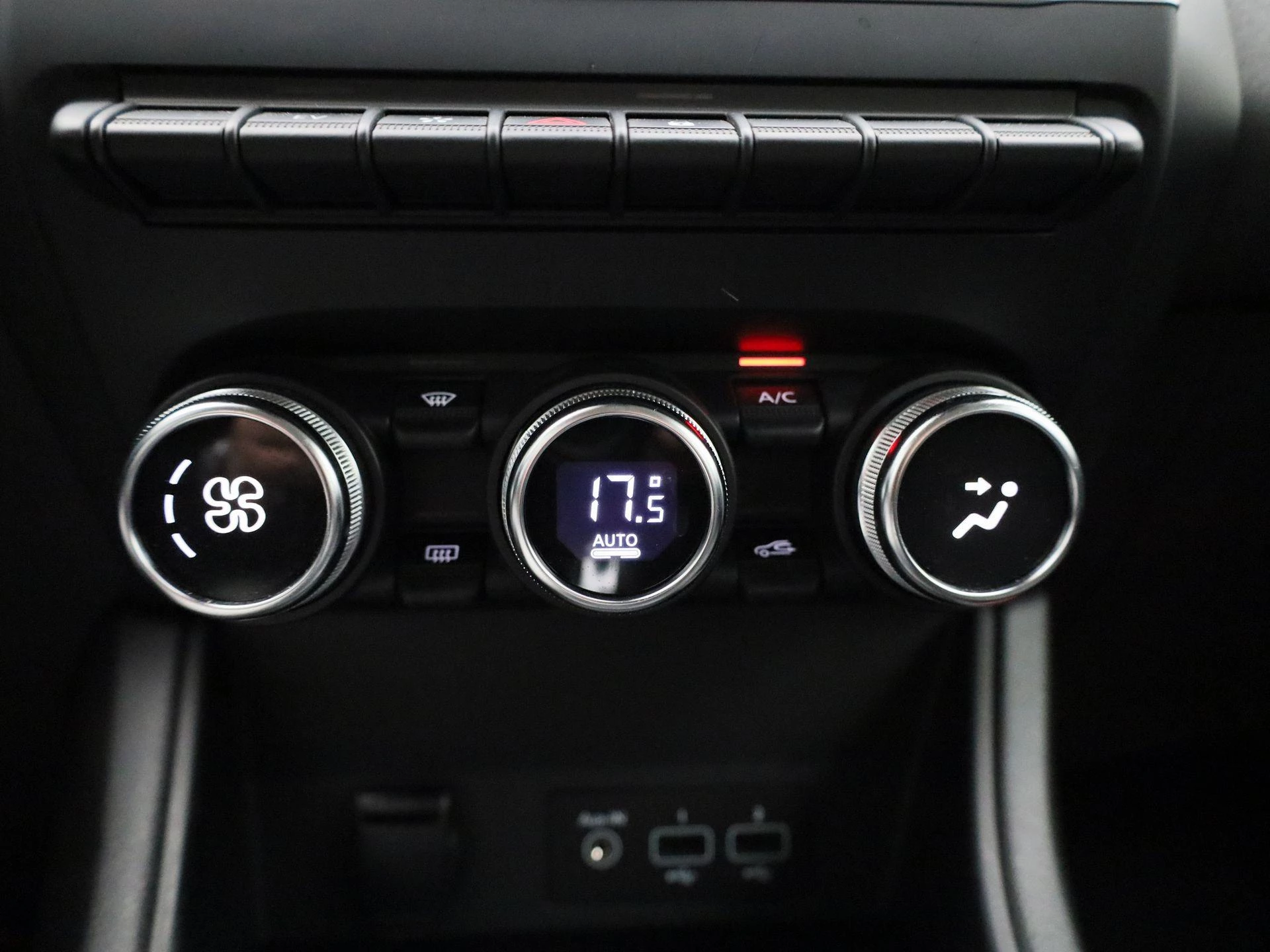 Renault-Captur-image-21