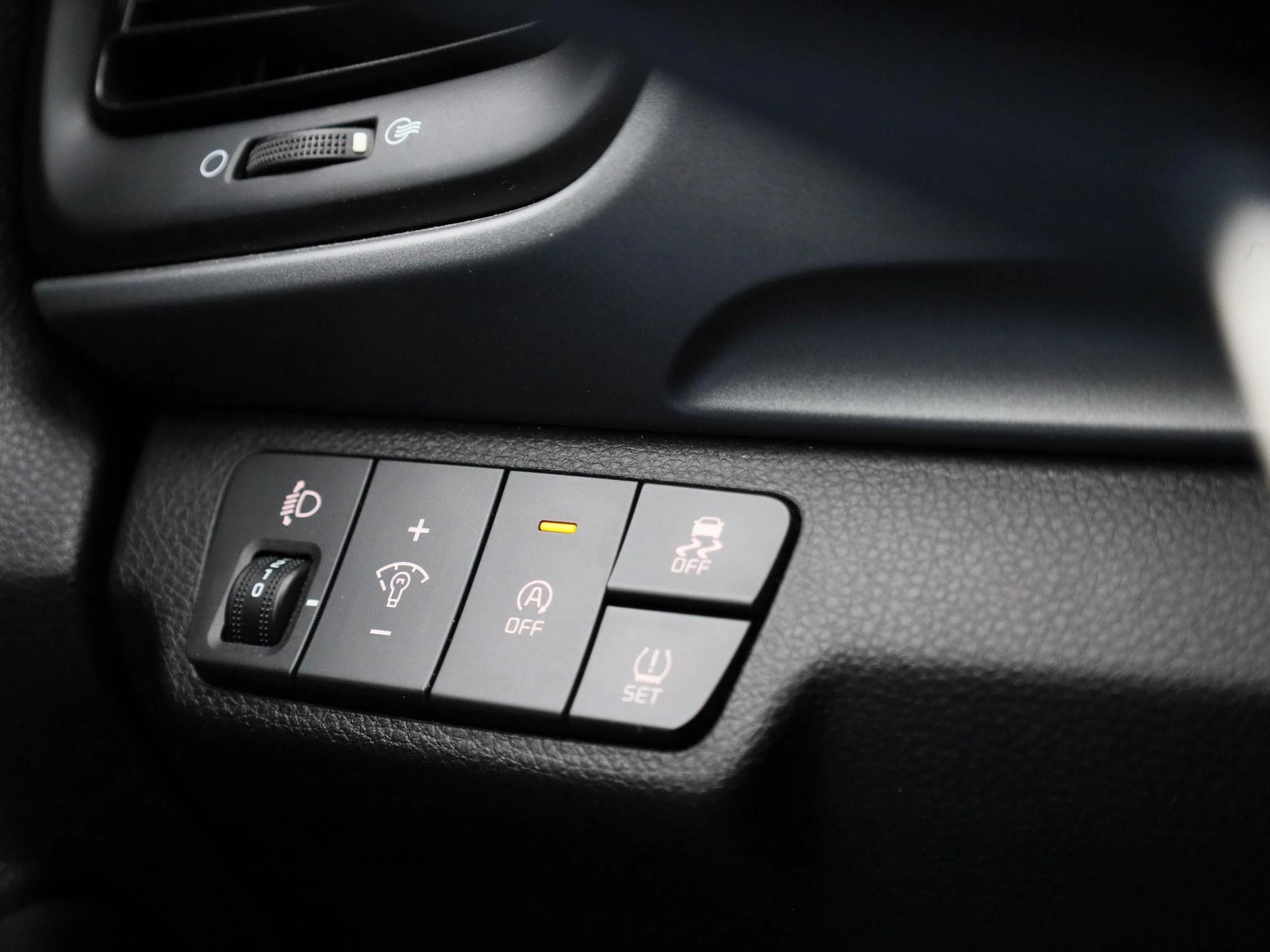 Kia-Stonic-image-17