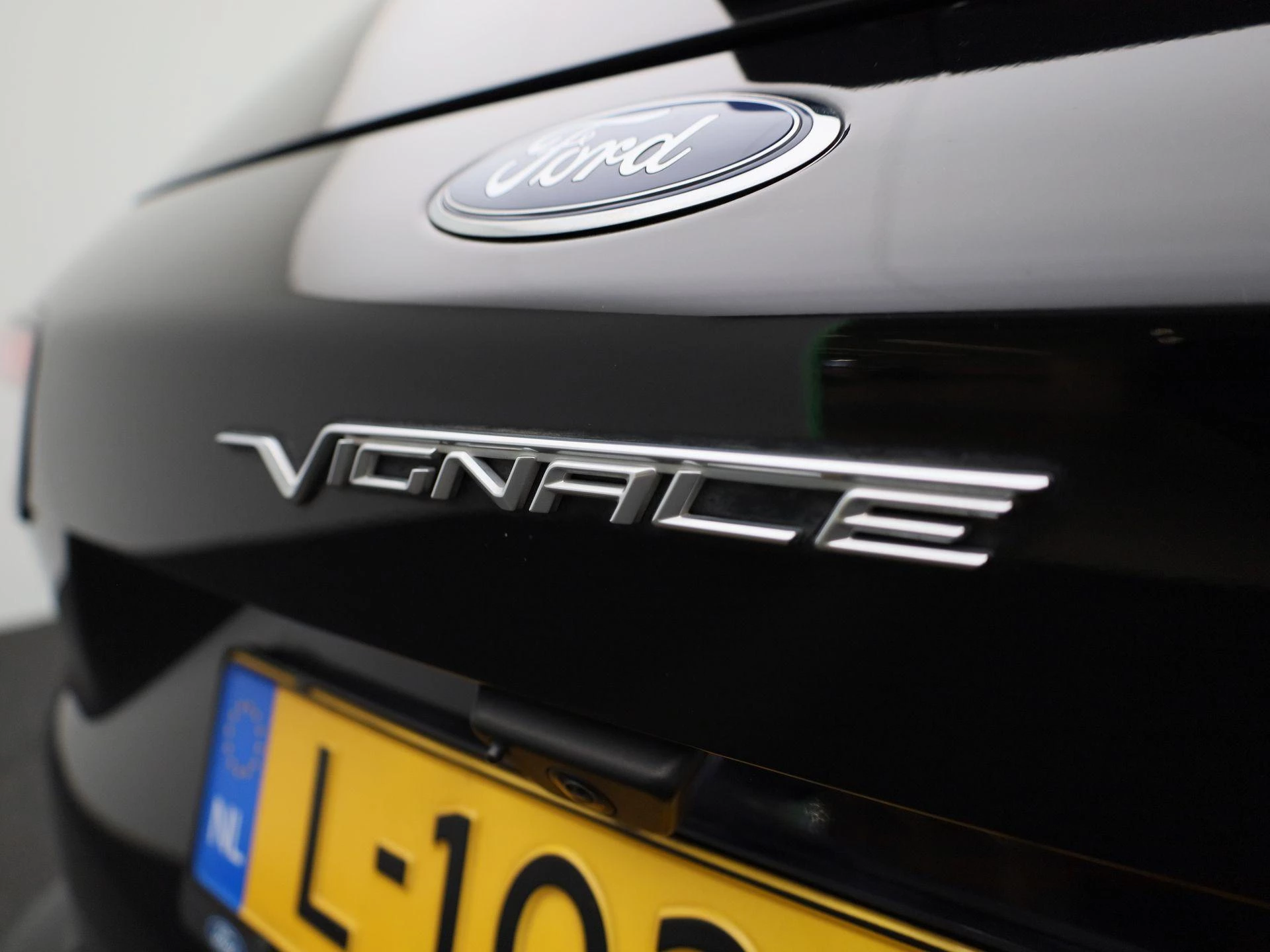 Ford Kuga 2.5 PHEV Vignale