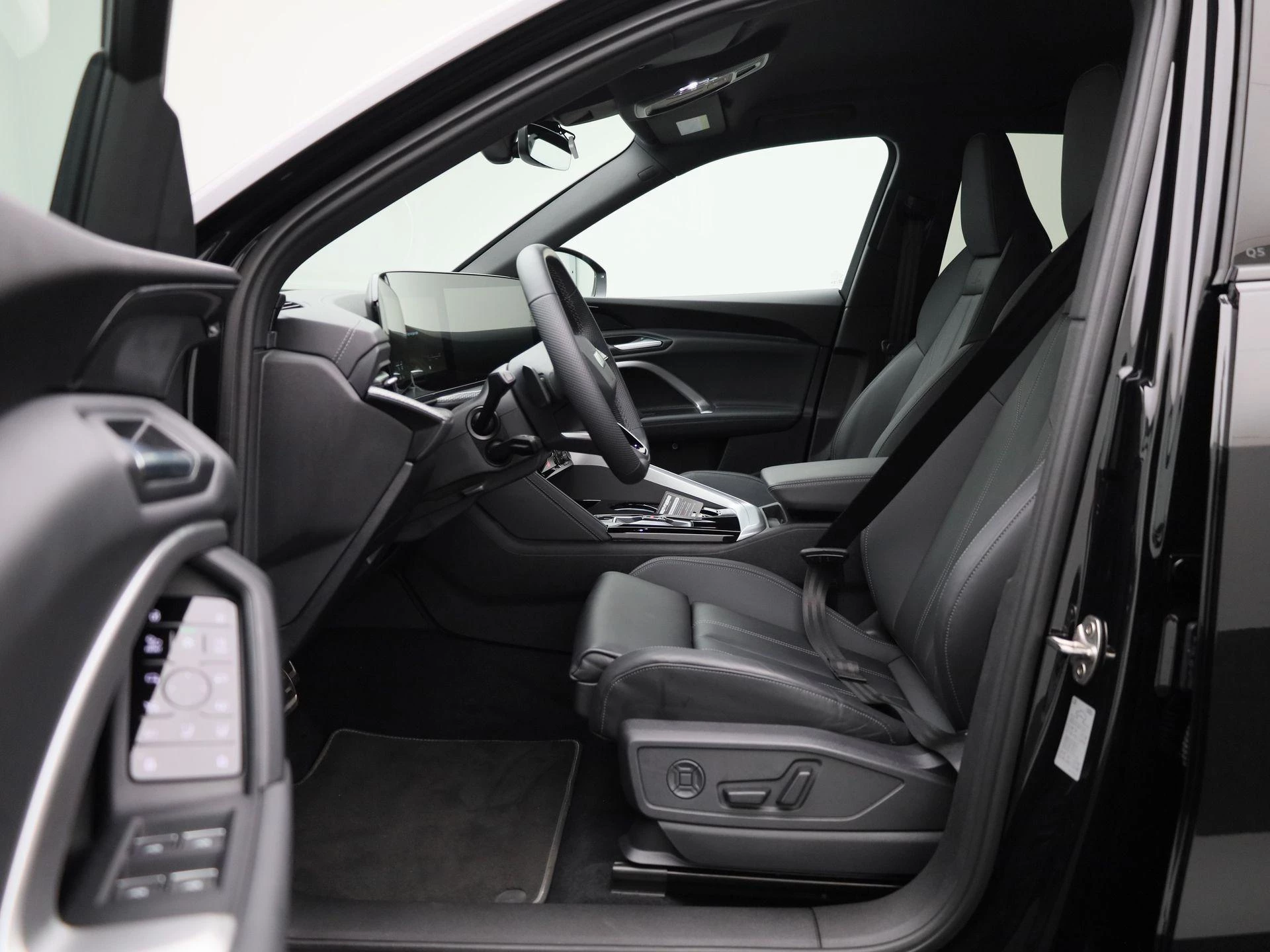 Audi Q5 2.0 TFSI e-hybrid quattro S edition Competition