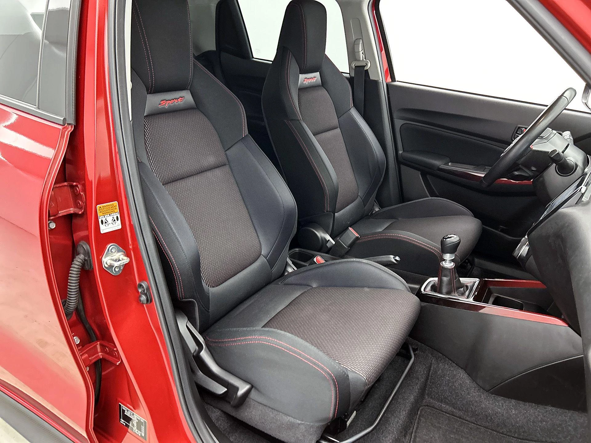 Suzuki-Swift-image-40