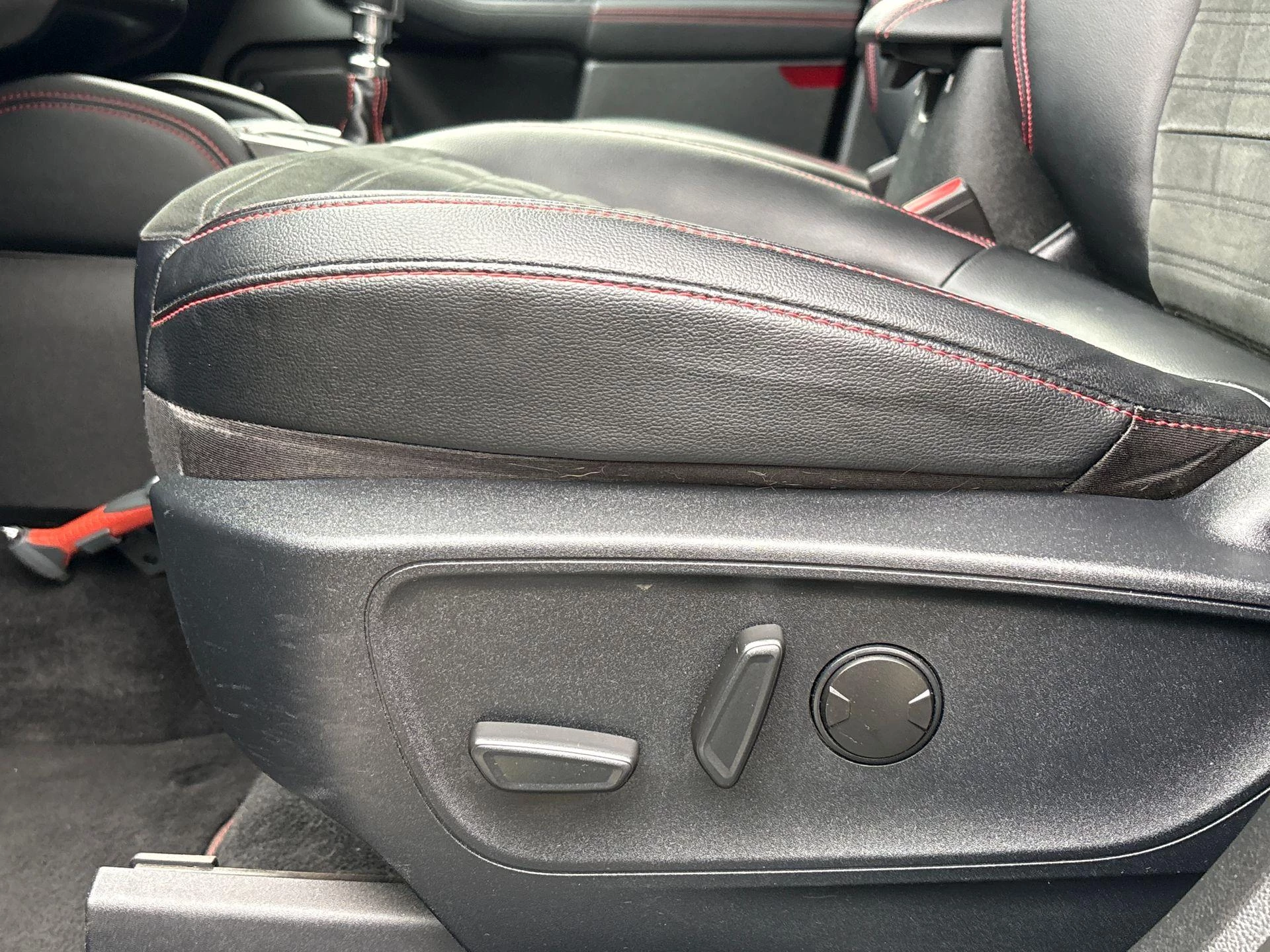 Ford-Kuga-image-20