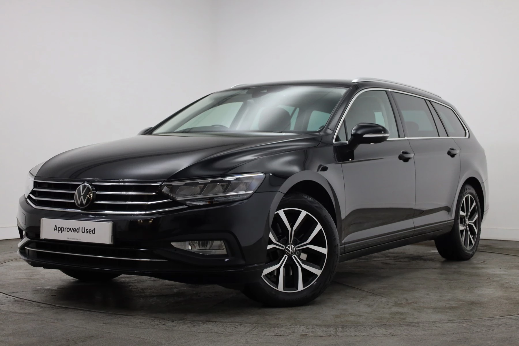 Volkswagen-Passat-image-19