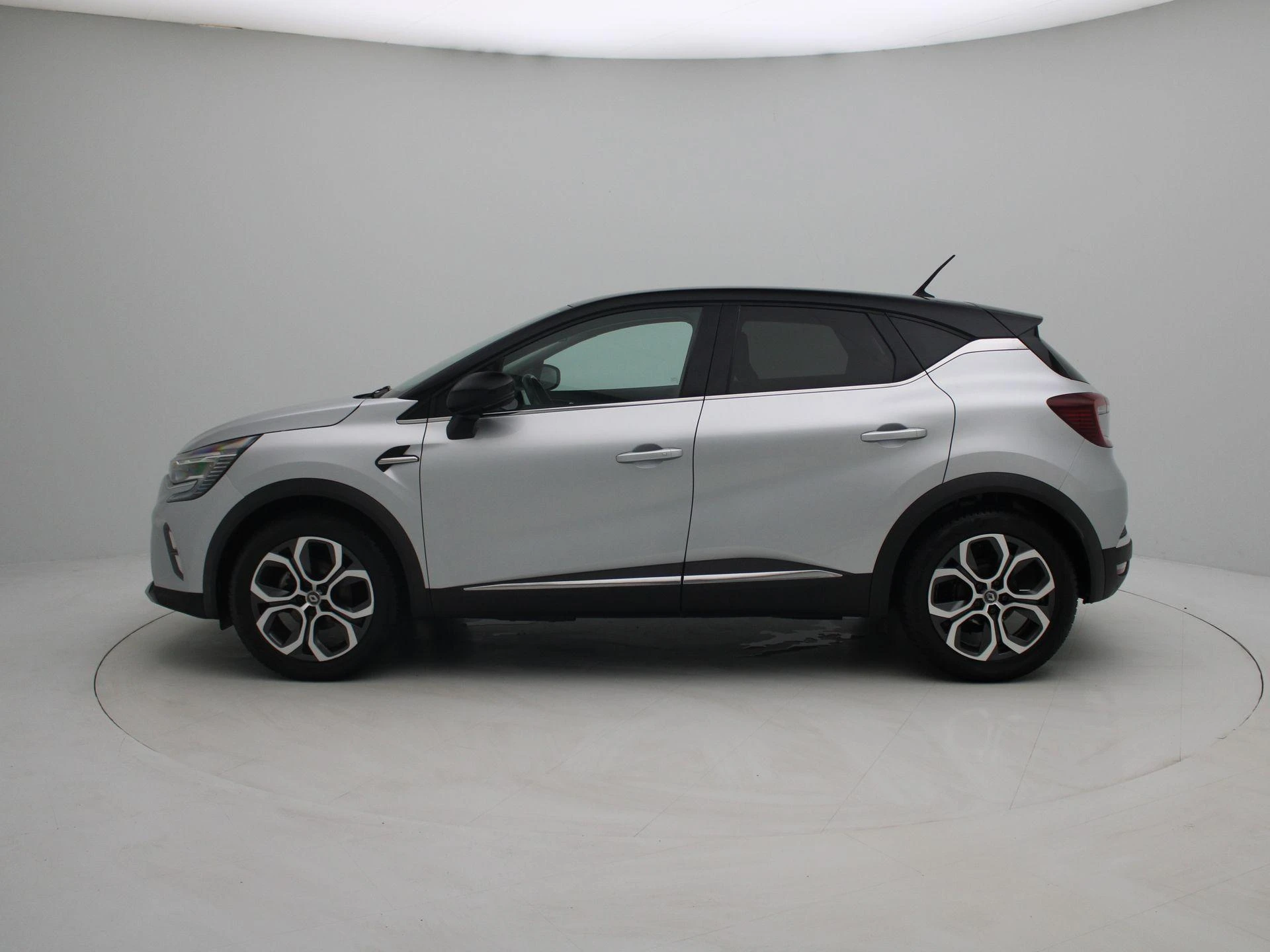 Renault-Captur-image-3