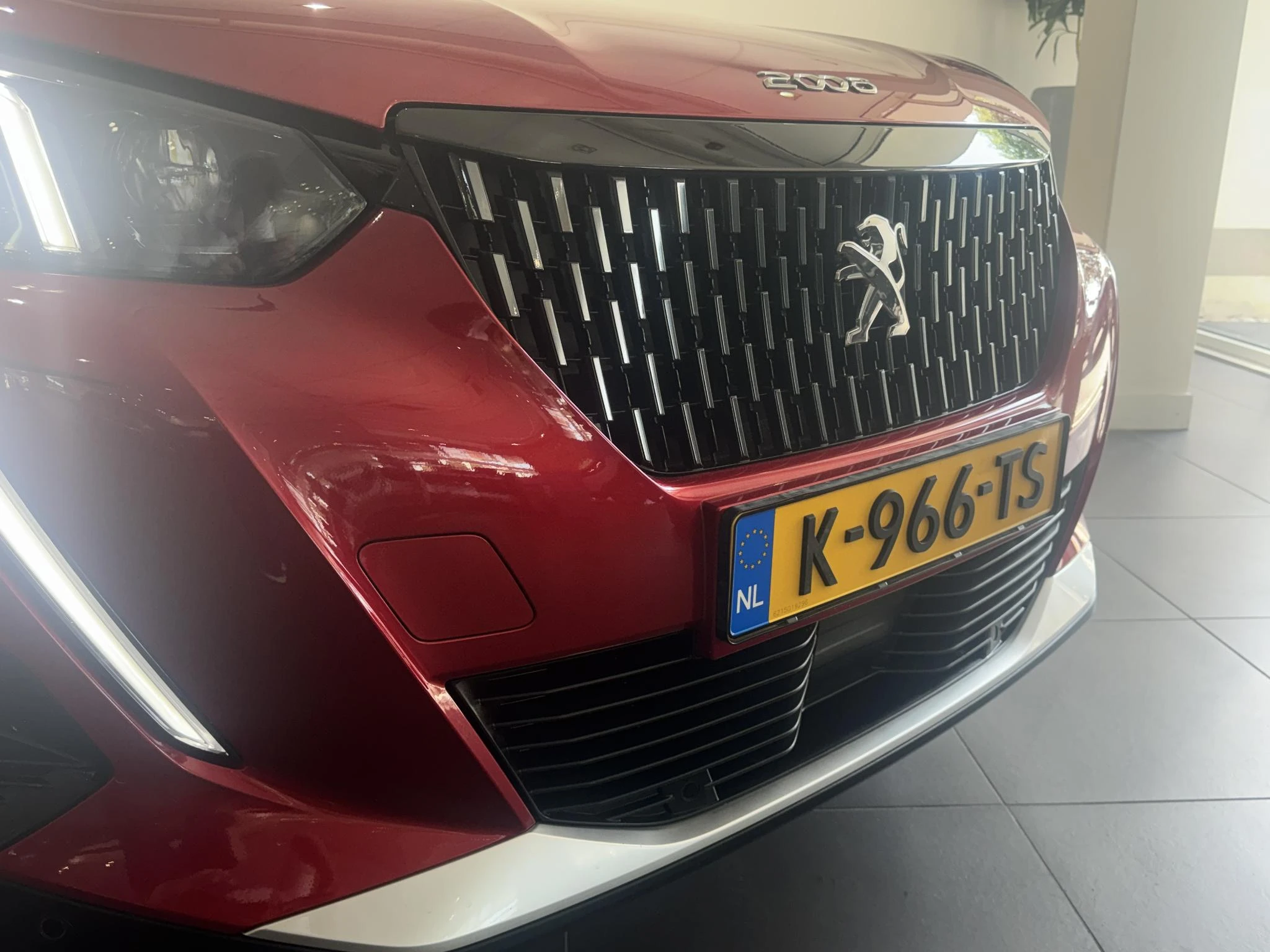 Peugeot-2008-image-7