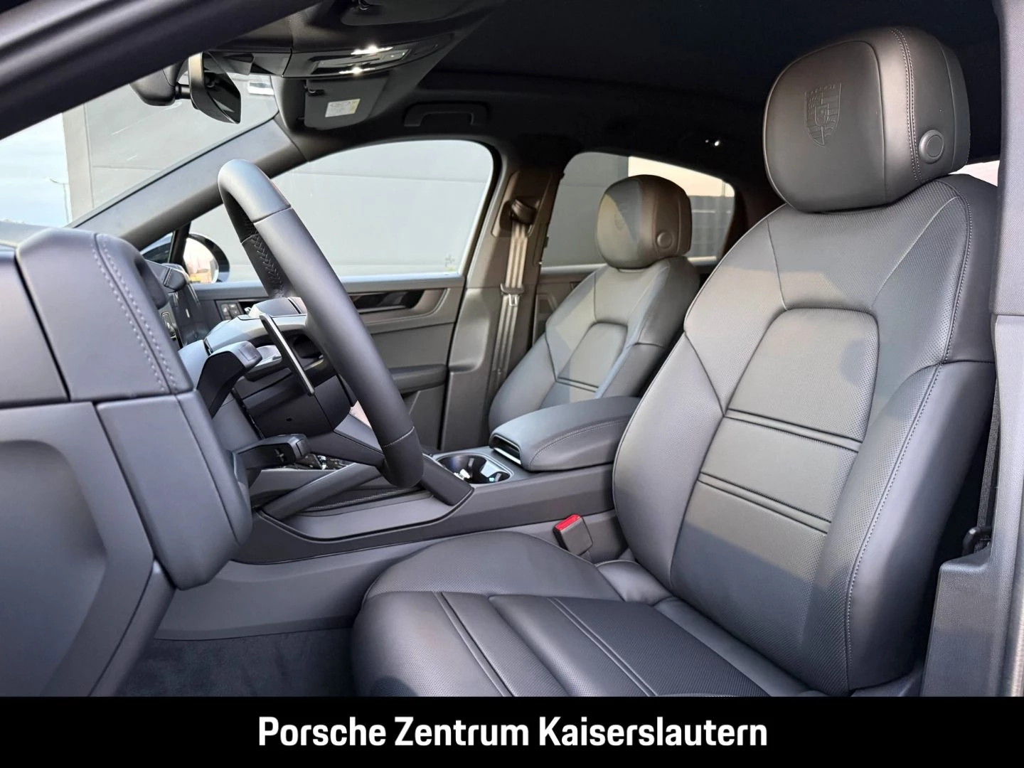 Porsche Cayenne S E-Hybrid Coupe Black Edition InnoDrive black edition