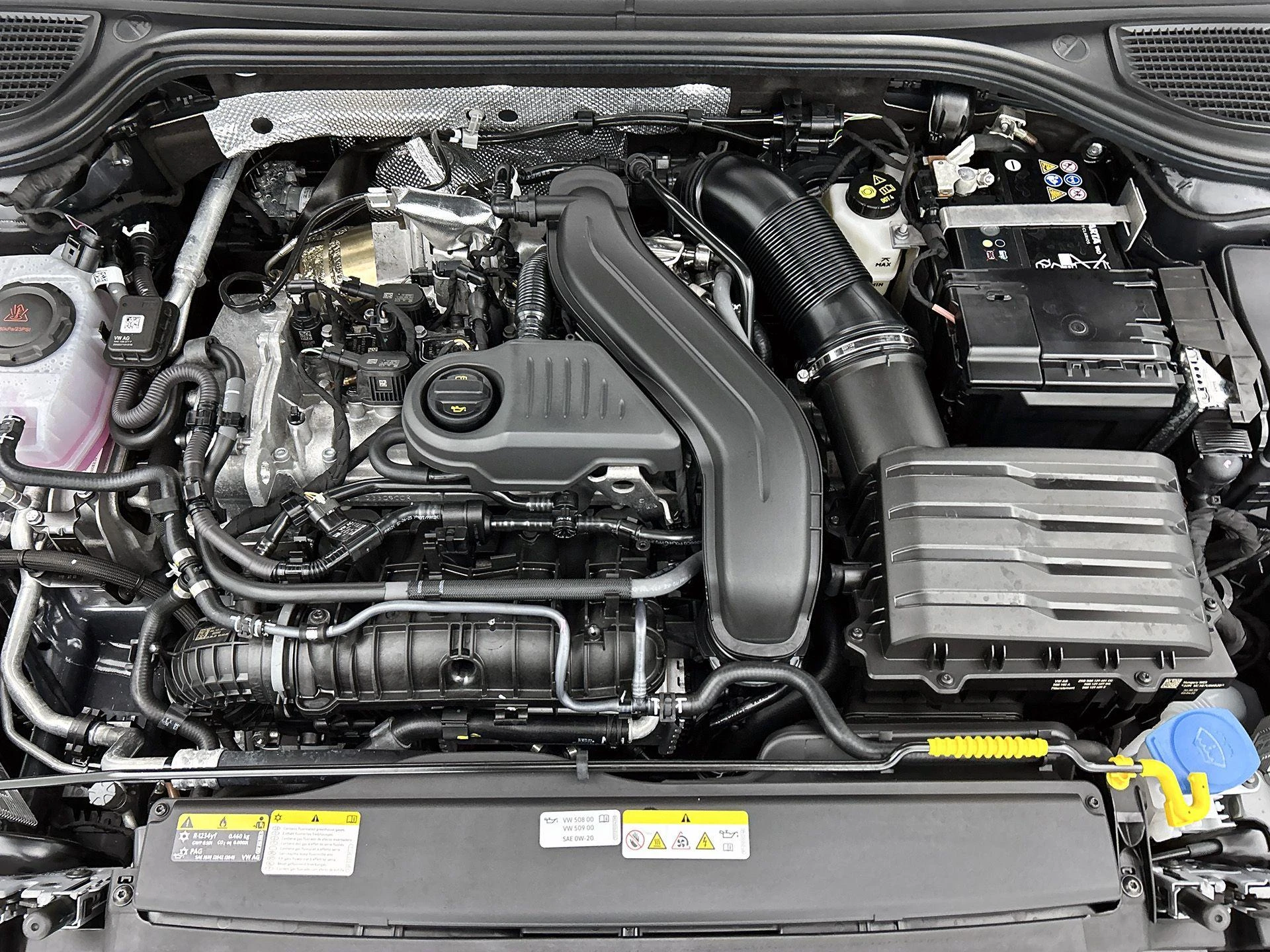 Volkswagen Golf - 27