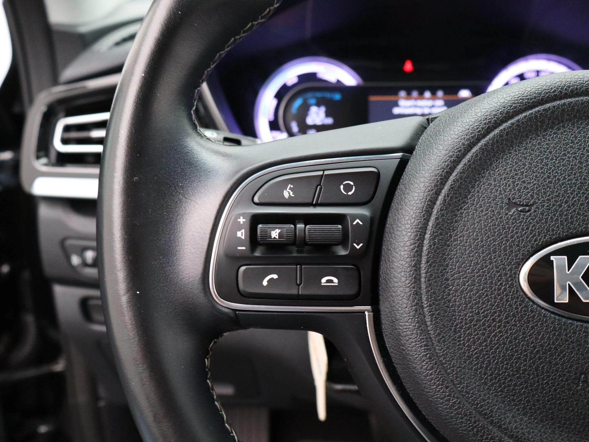 Kia-Niro-image-17