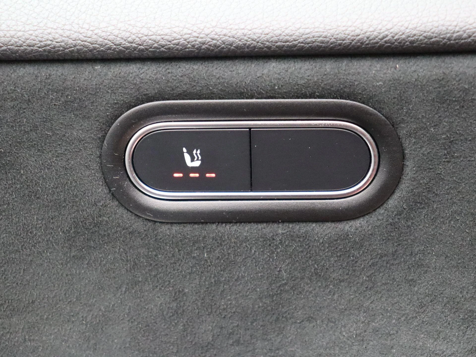 Mercedes-Benz-A-Klasse-image-8