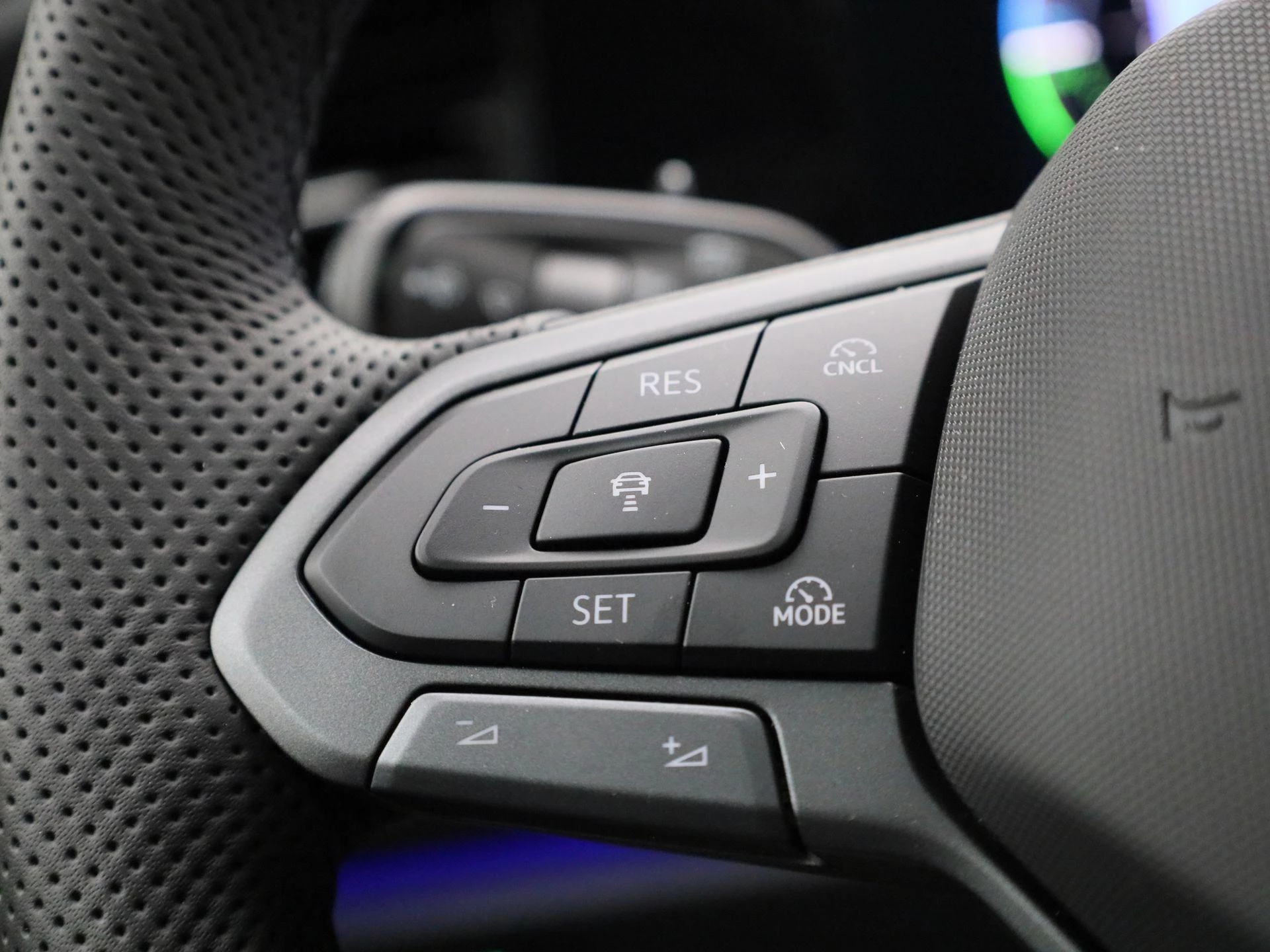 Volkswagen-Tayron-image-17