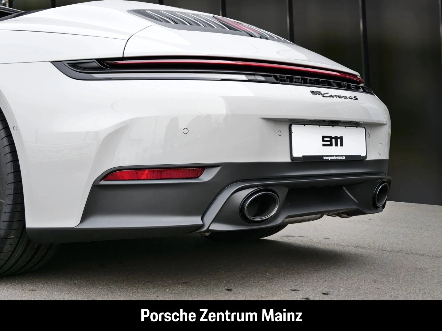 Porsche 911 992 Carrera 4S Cabriolet 18- Wege SAGA Sitzb carrera