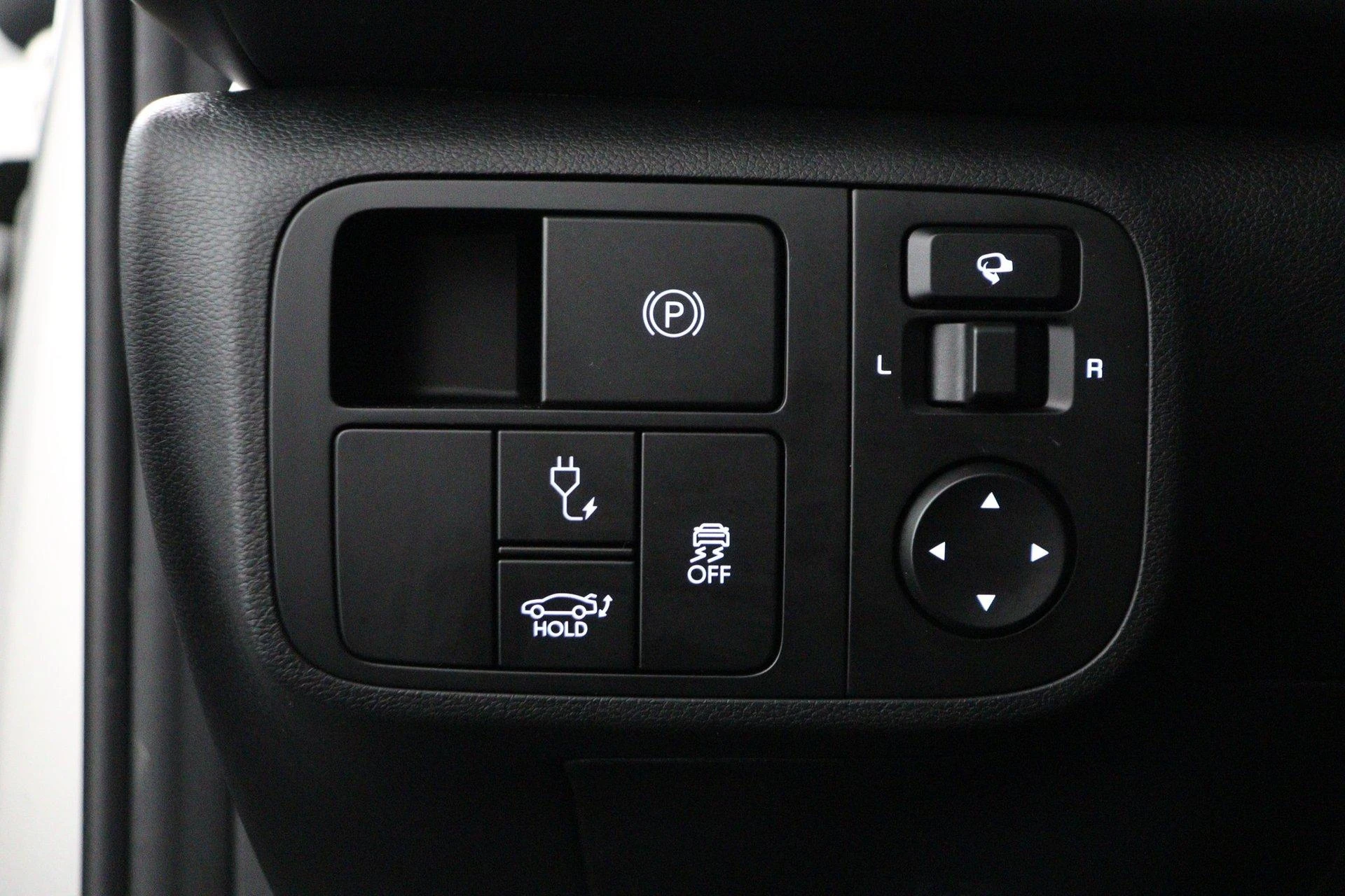 Hyundai-IONIQ 6-image-29