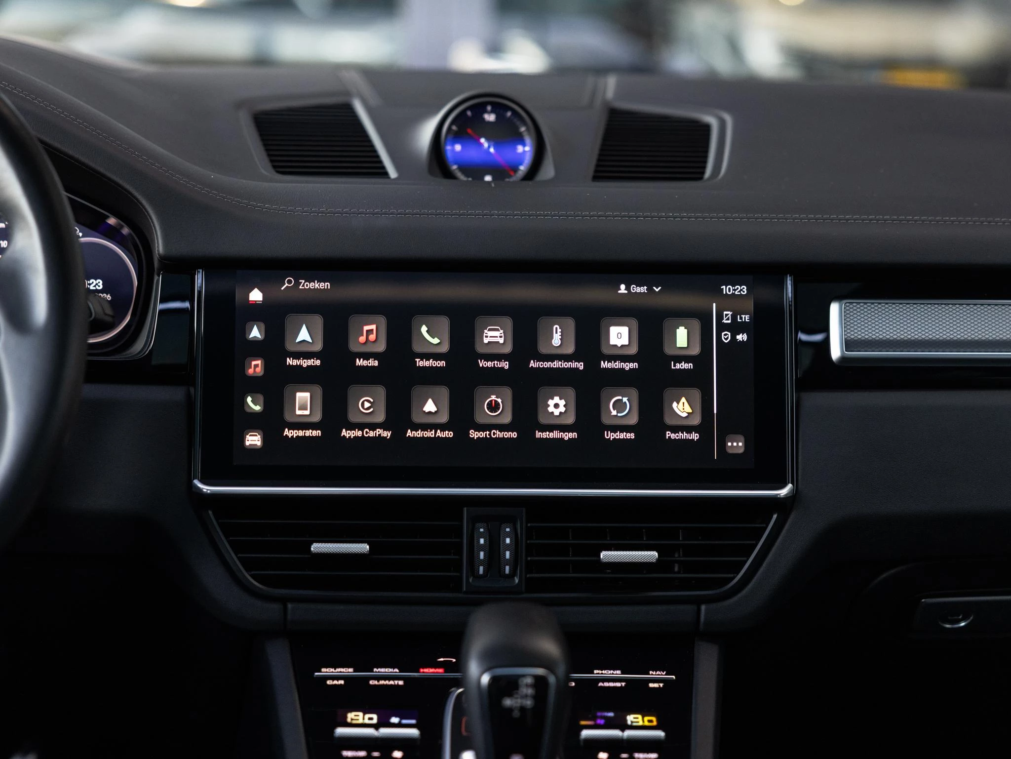 Porsche Cayenne 3.0 E-Hybrid Platinum Edition