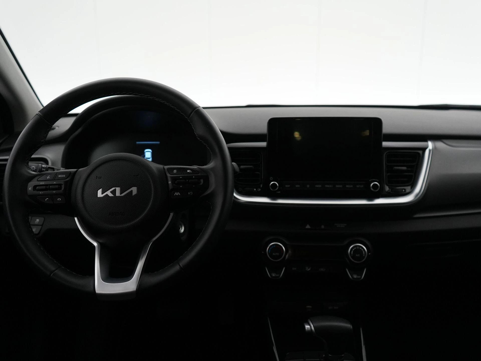 Kia-Stonic-image-6